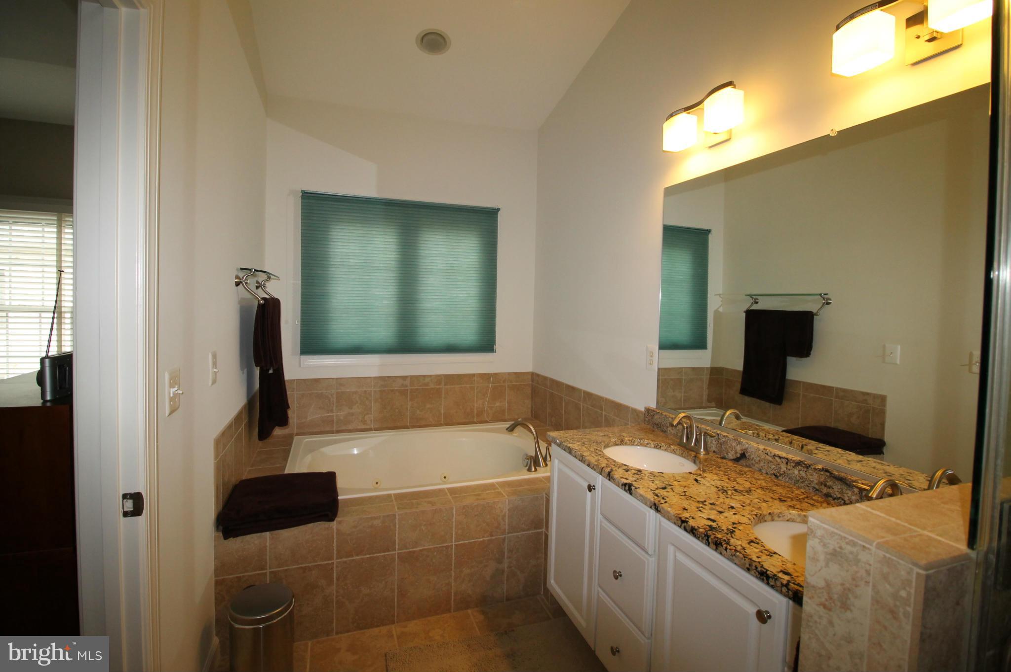 CARR AT CEDAR LAKES - Residential