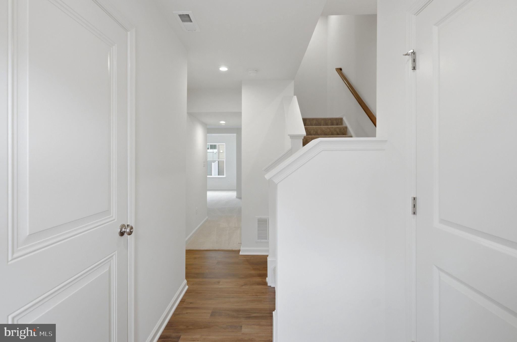 7 JUNIPER COURT