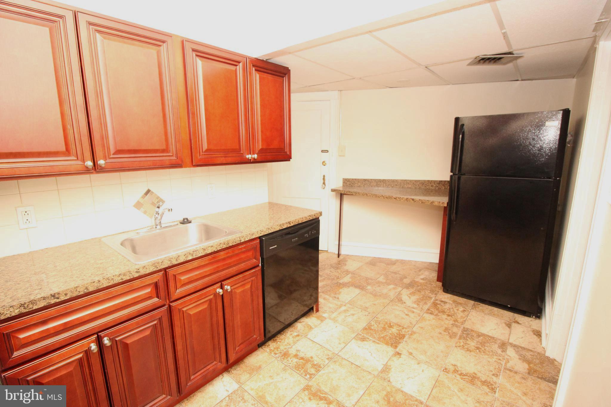 ELKINS PARK - Residential Lease