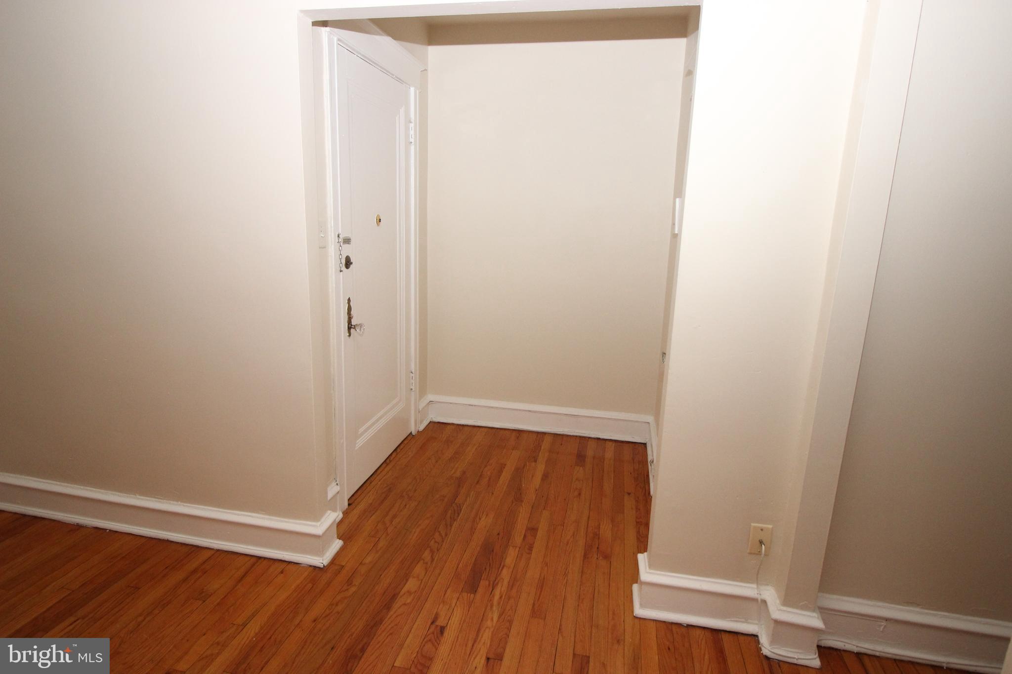 ELKINS PARK - Residential Lease