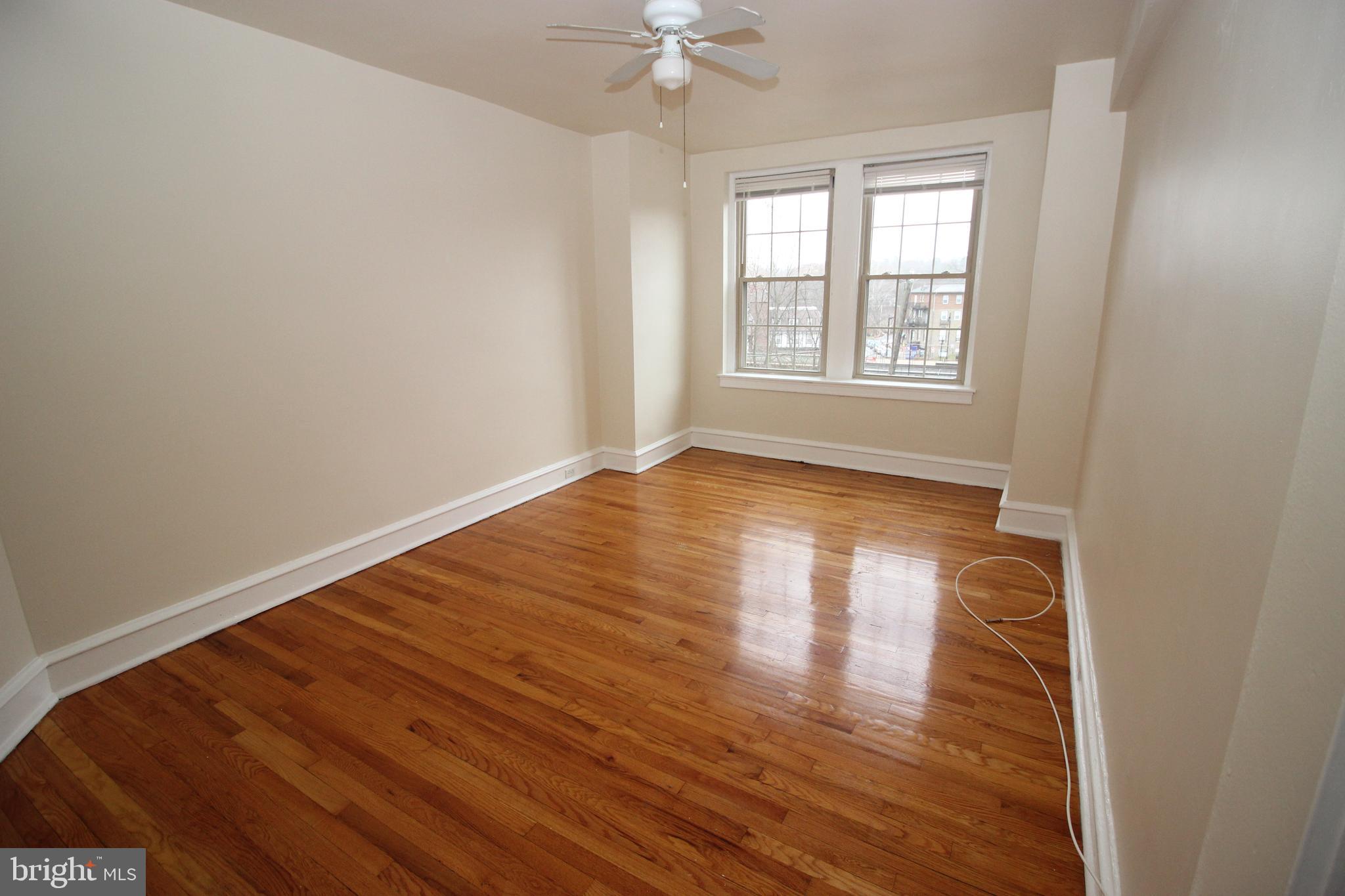 ELKINS PARK - Residential Lease