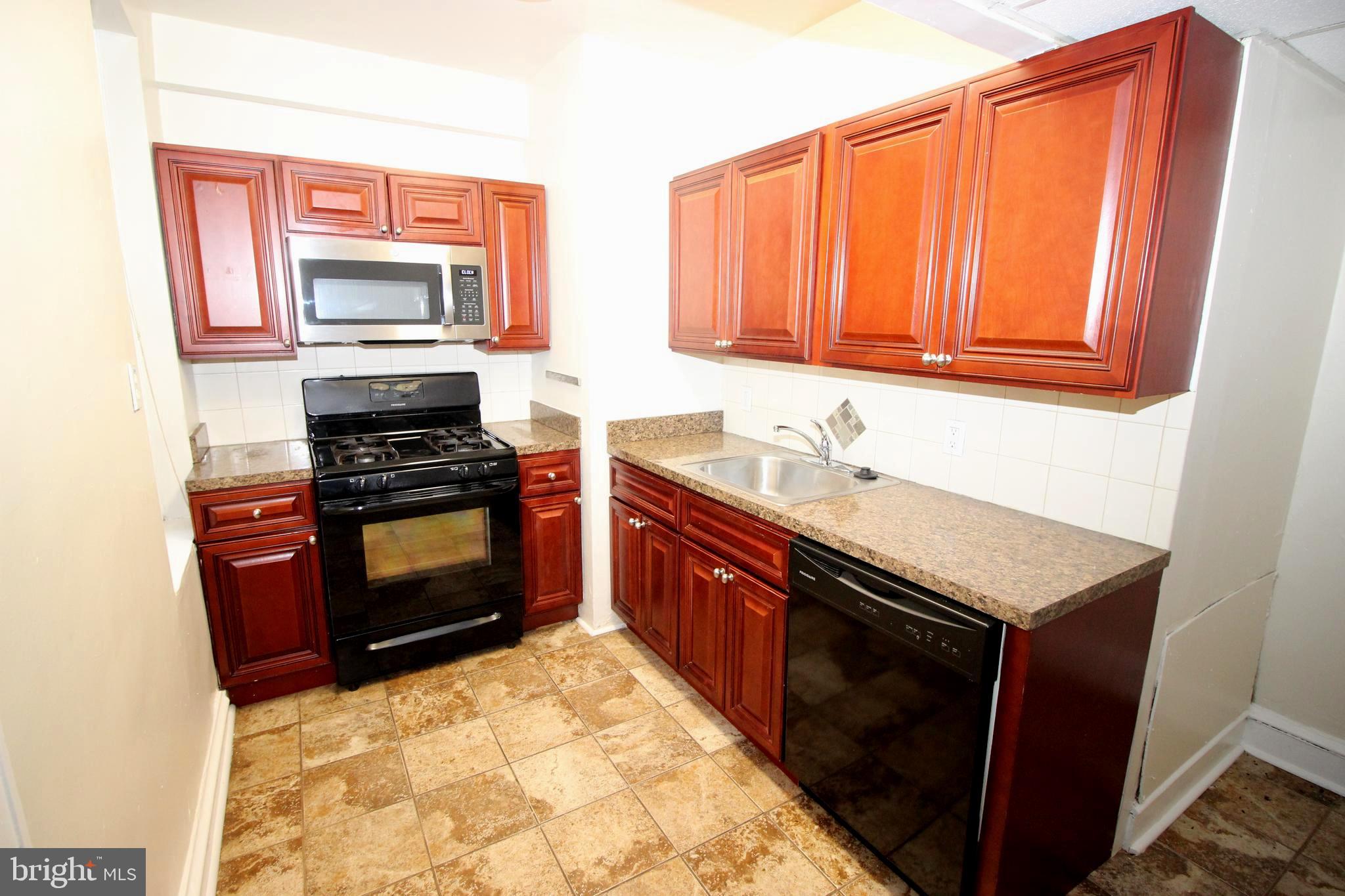 ELKINS PARK - Residential Lease