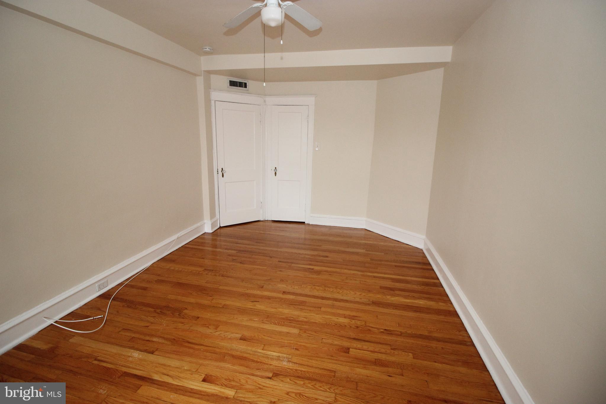 ELKINS PARK - Residential Lease