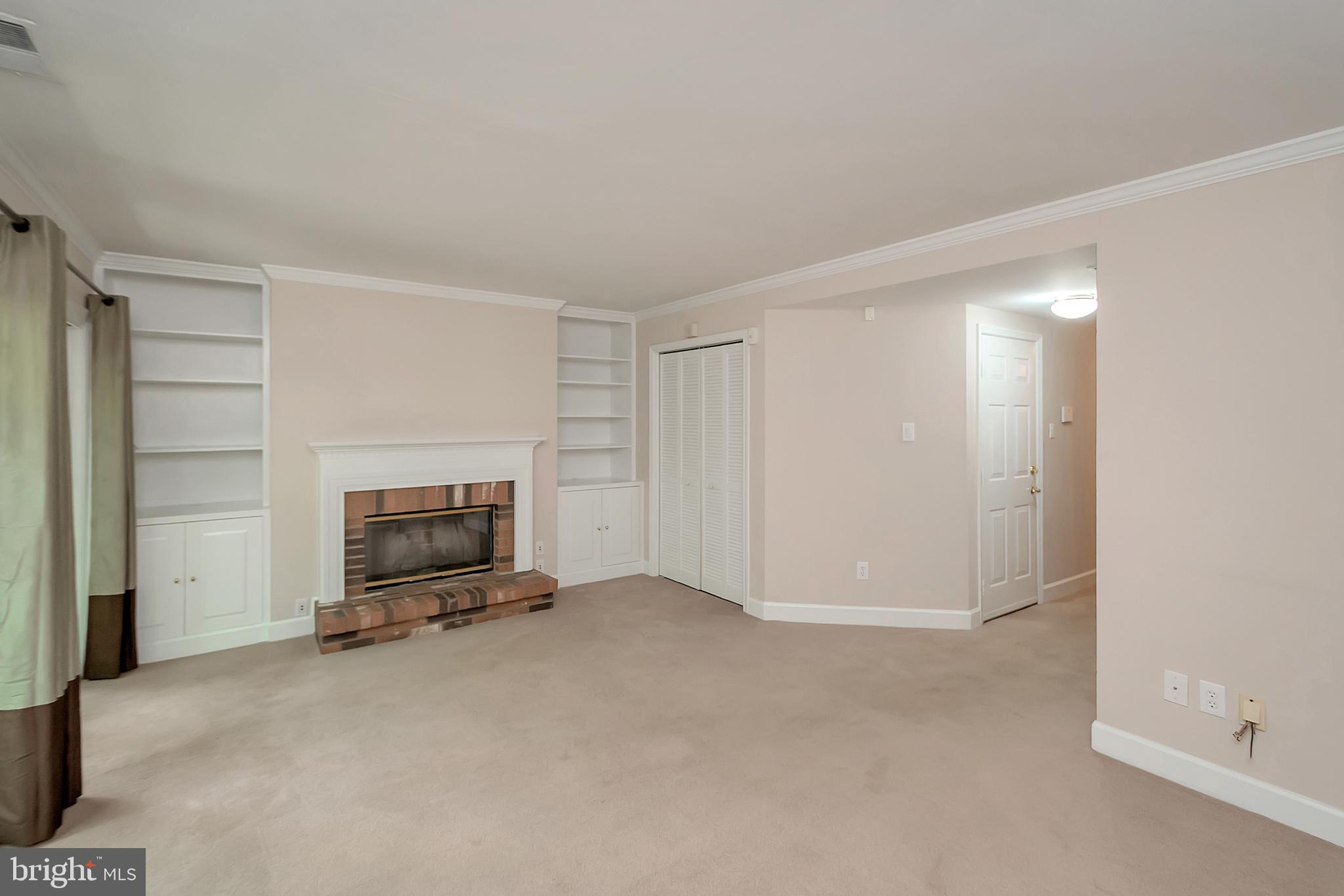 LENOX PLACE AT SUNNYSIDE - Residential