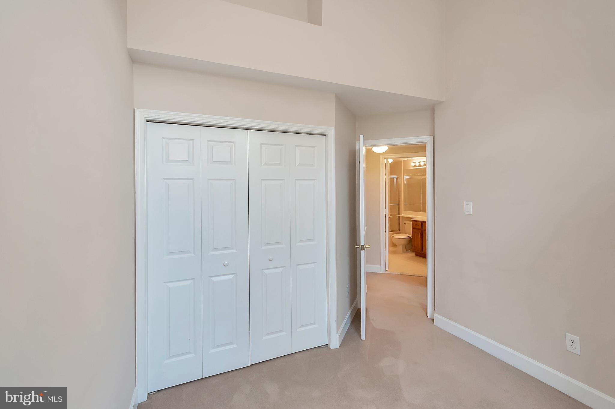 LENOX PLACE AT SUNNYSIDE - Residential