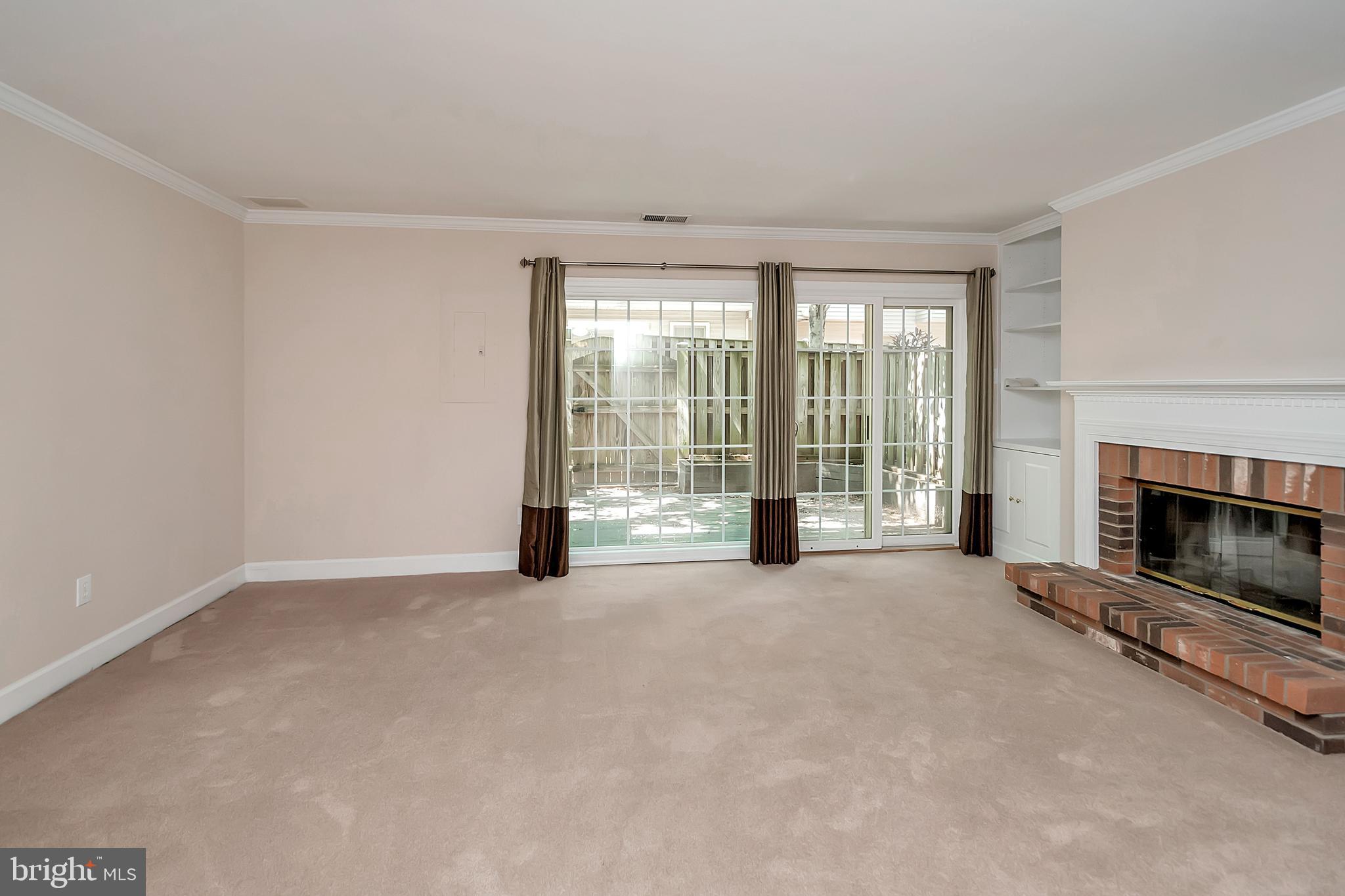 LENOX PLACE AT SUNNYSIDE - Residential