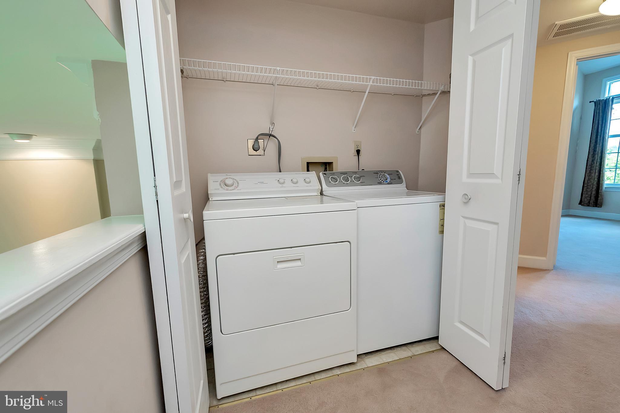 LENOX PLACE AT SUNNYSIDE - Residential