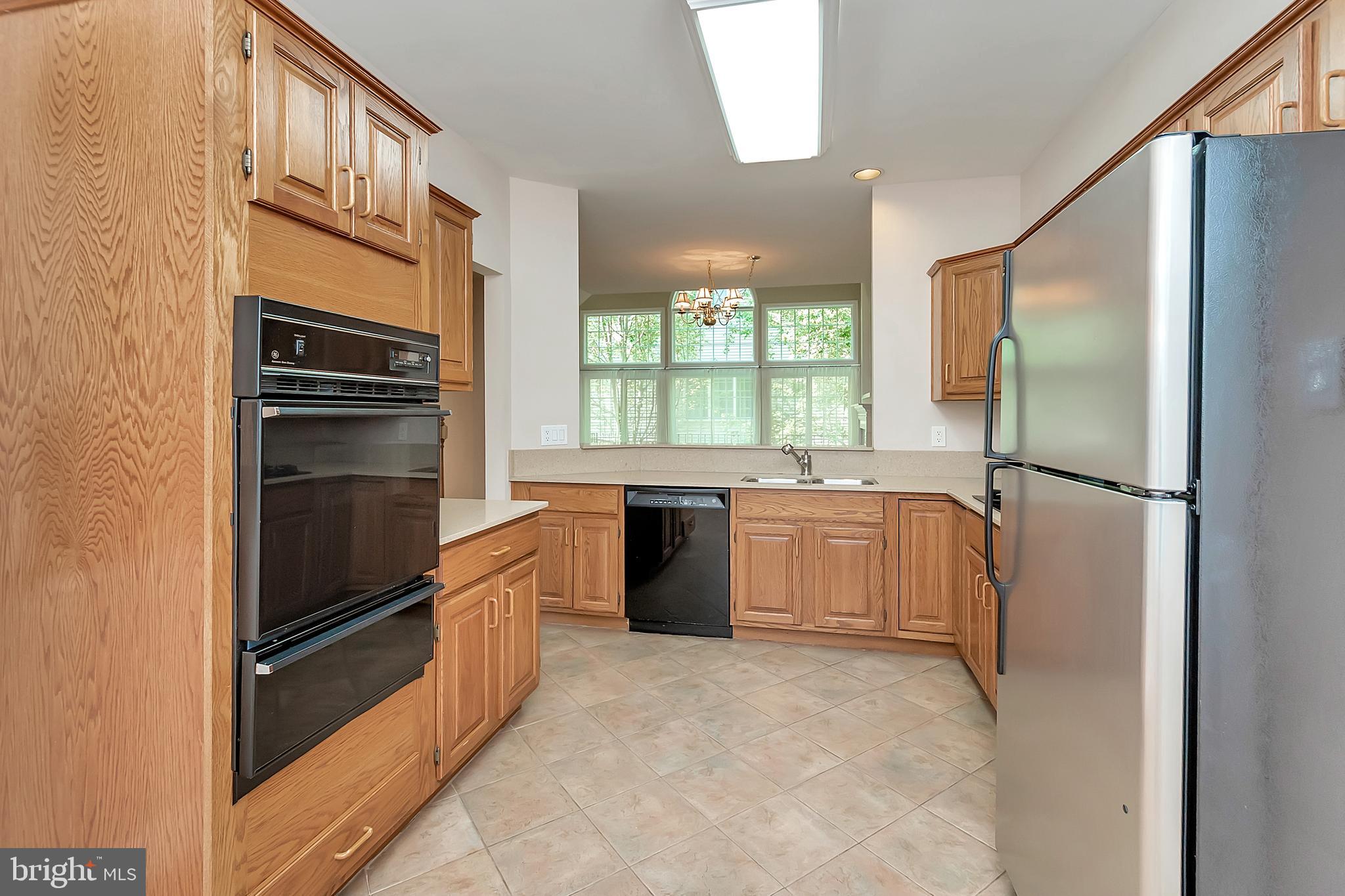 LENOX PLACE AT SUNNYSIDE - Residential