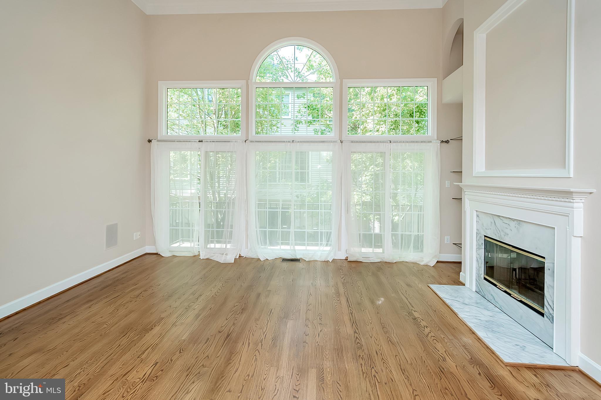 LENOX PLACE AT SUNNYSIDE - Residential