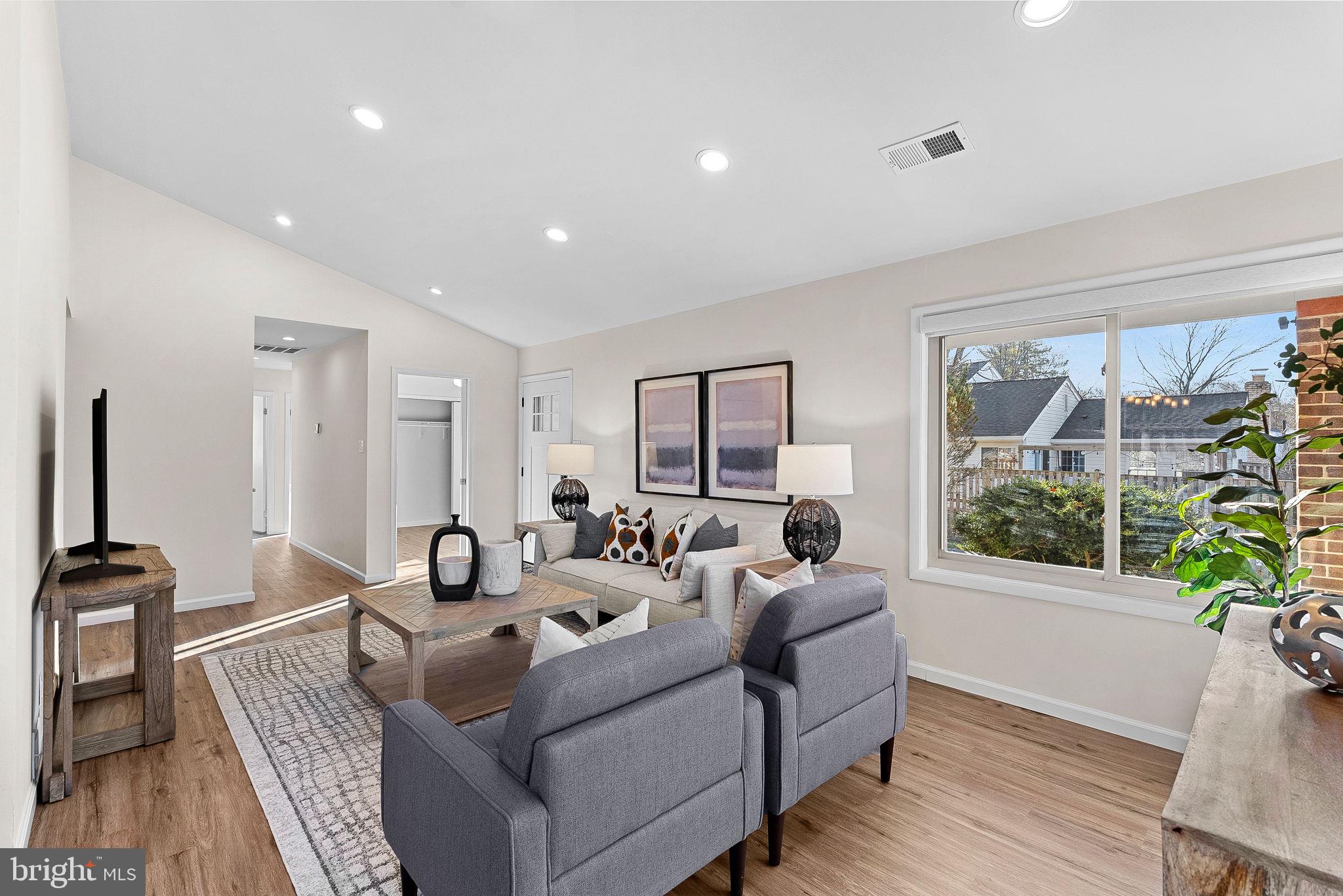 SUGARLAND RUN - Residential