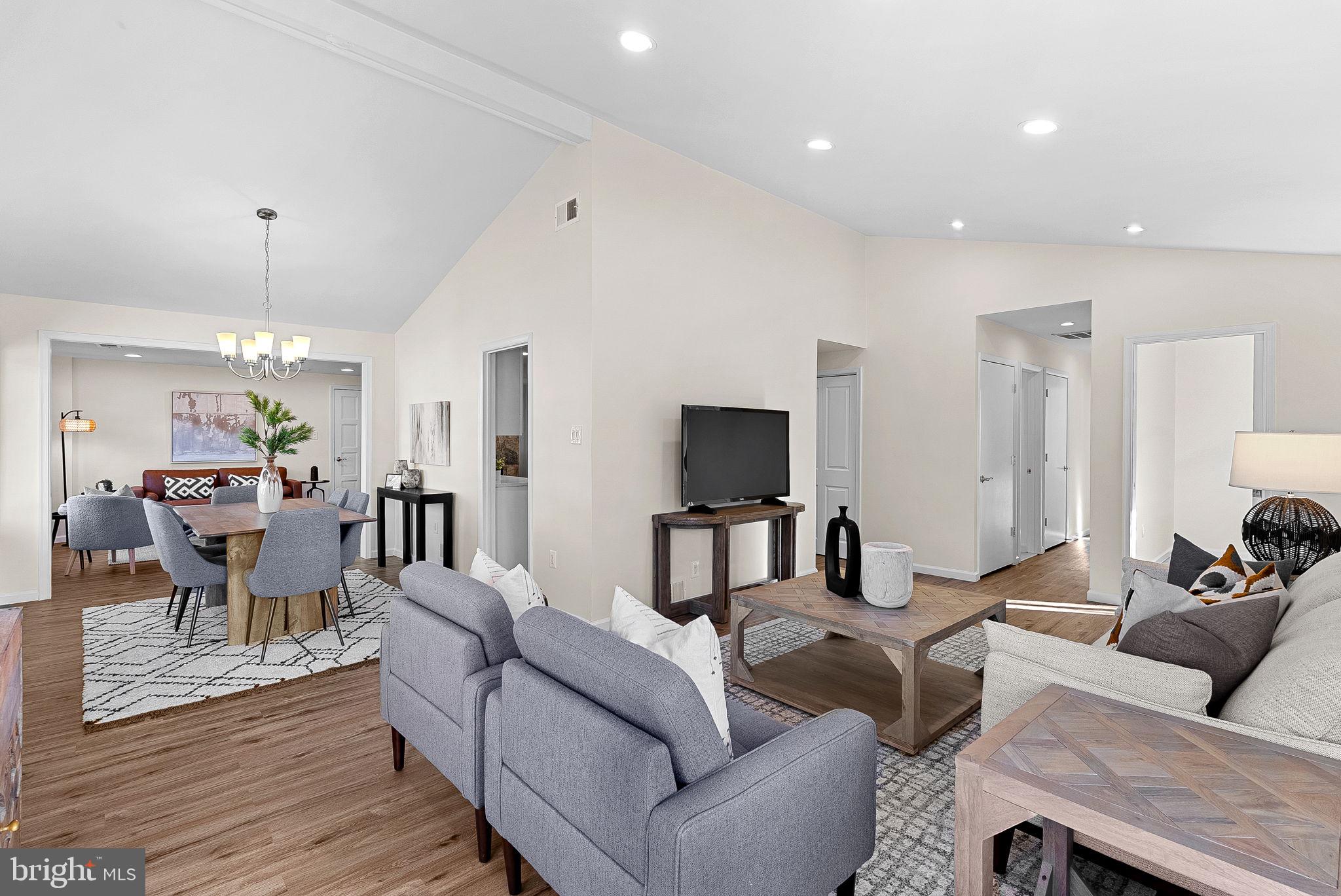 SUGARLAND RUN - Residential