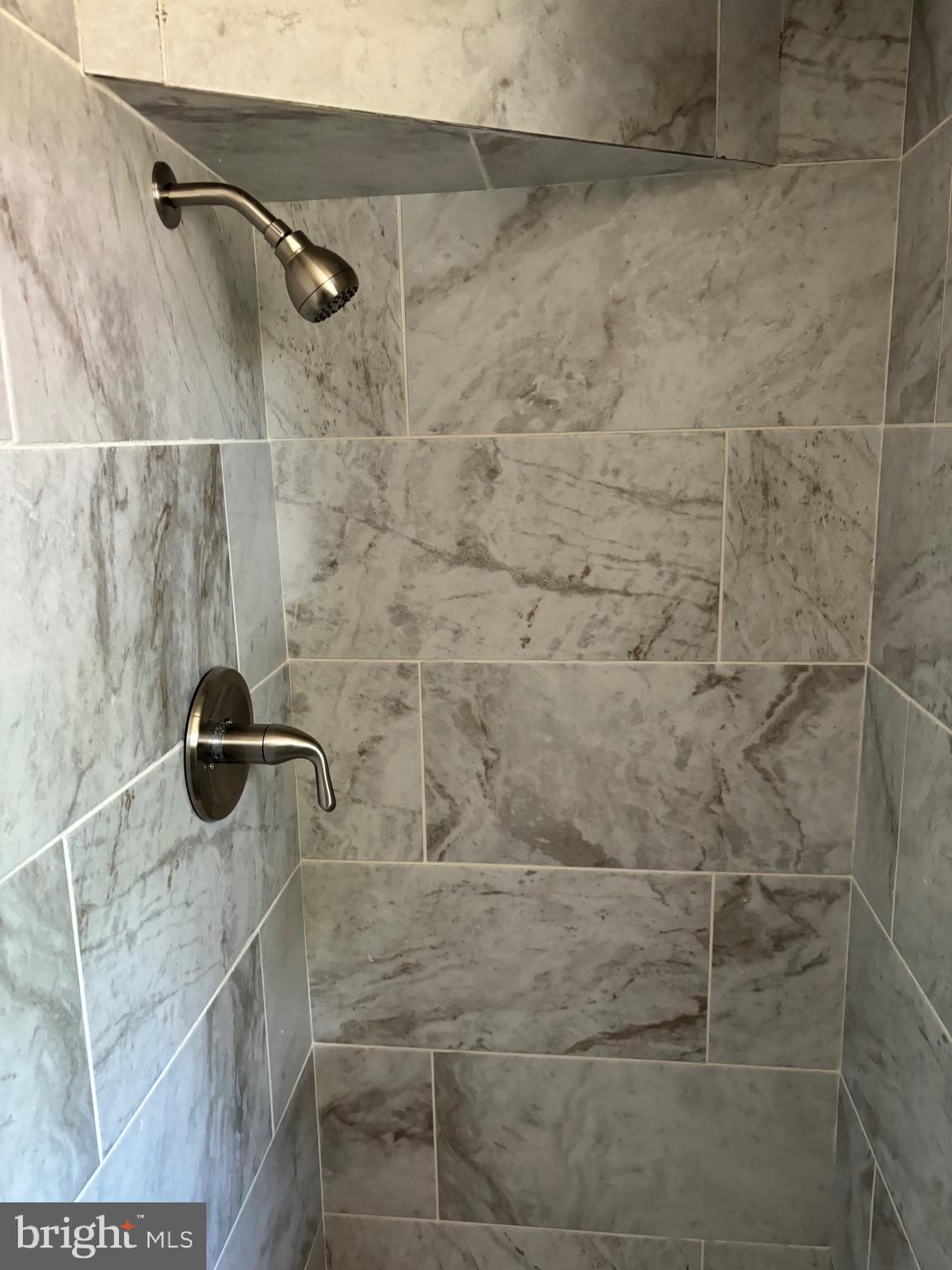 MAPLESIDE - Residential