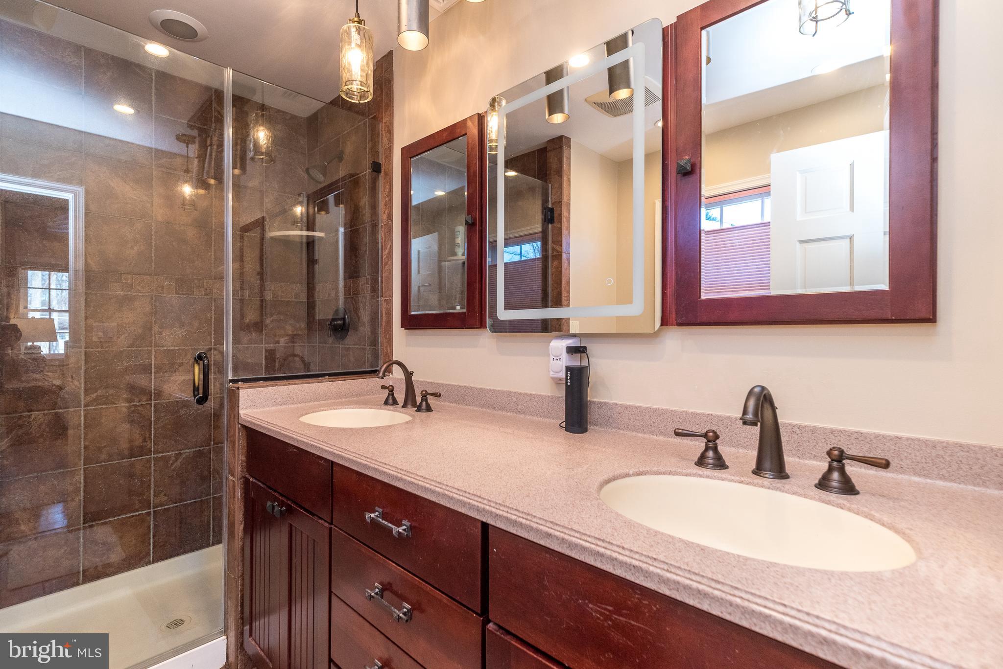 AMBLER - Residential Lease