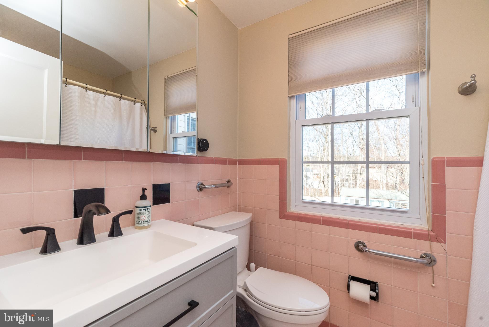 AMBLER - Residential Lease