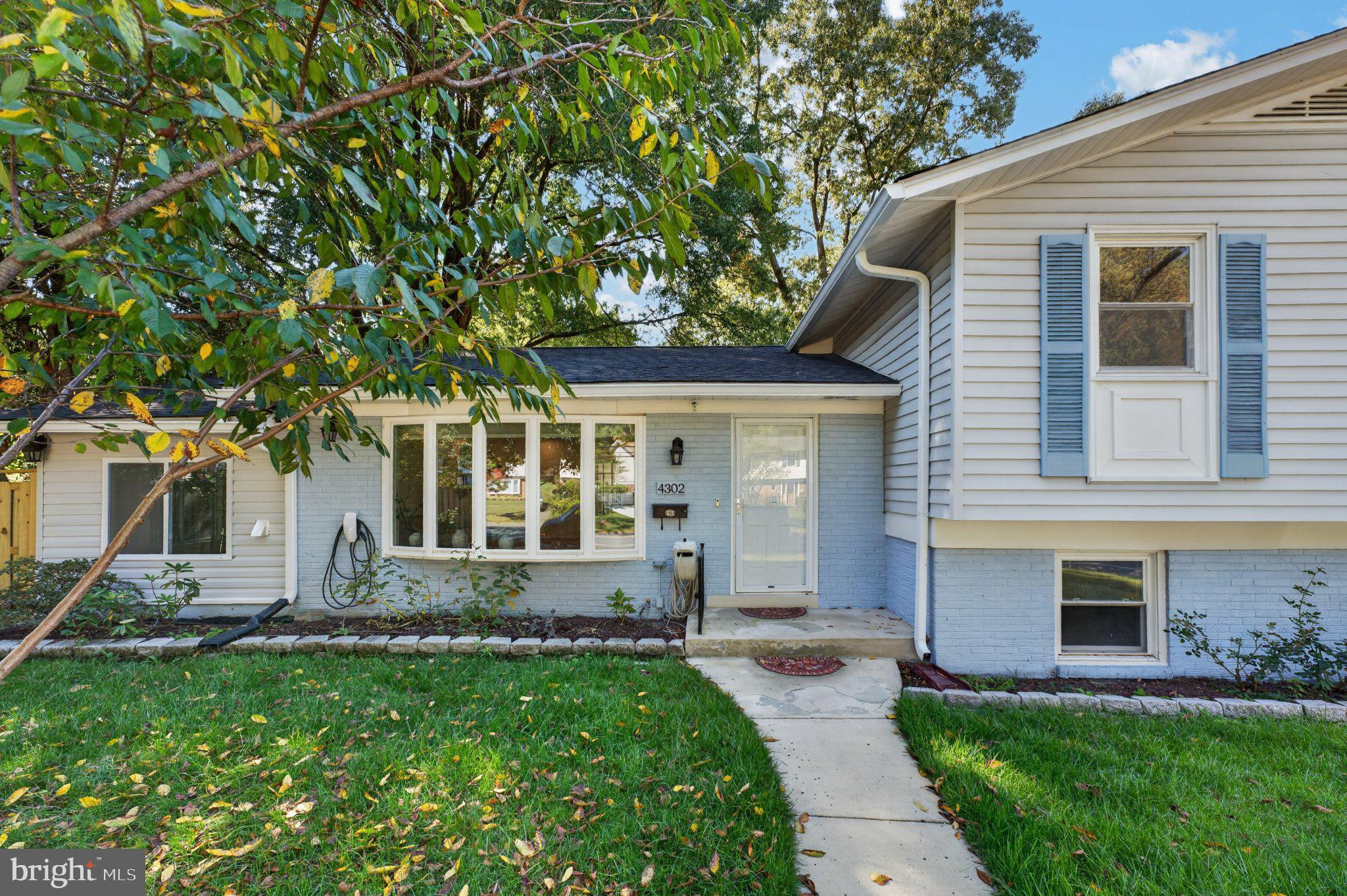 4302 BEL PRE ROAD