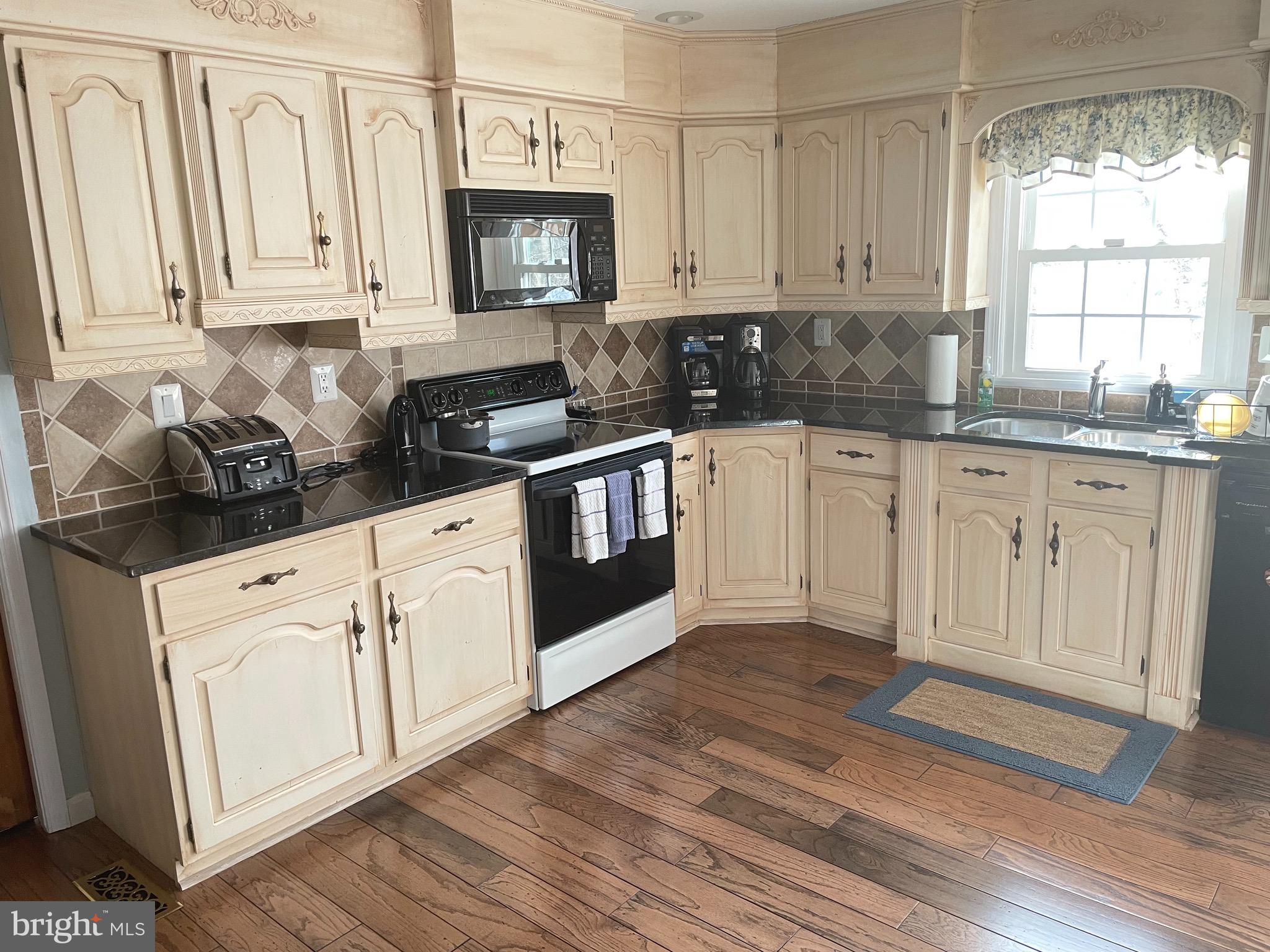 OLNEY OUTSIDE - Residential