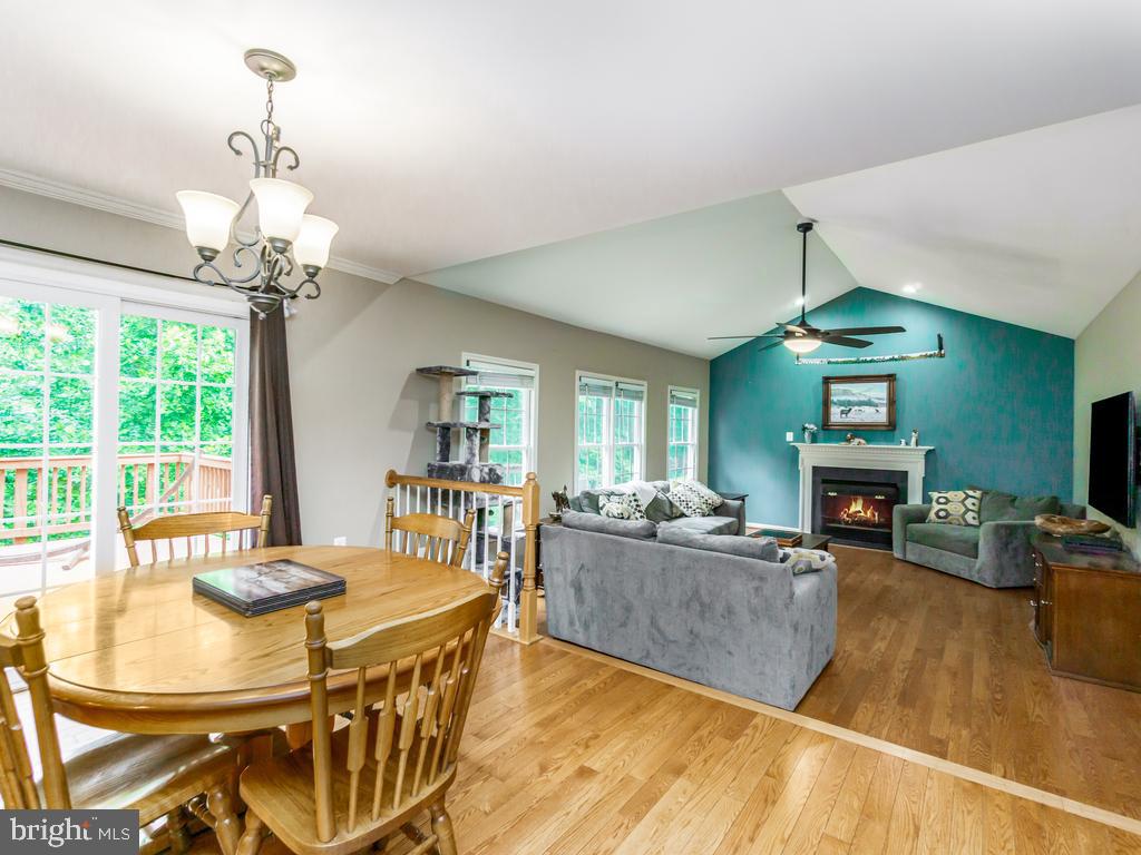 AUSTIN RIDGE - Residential