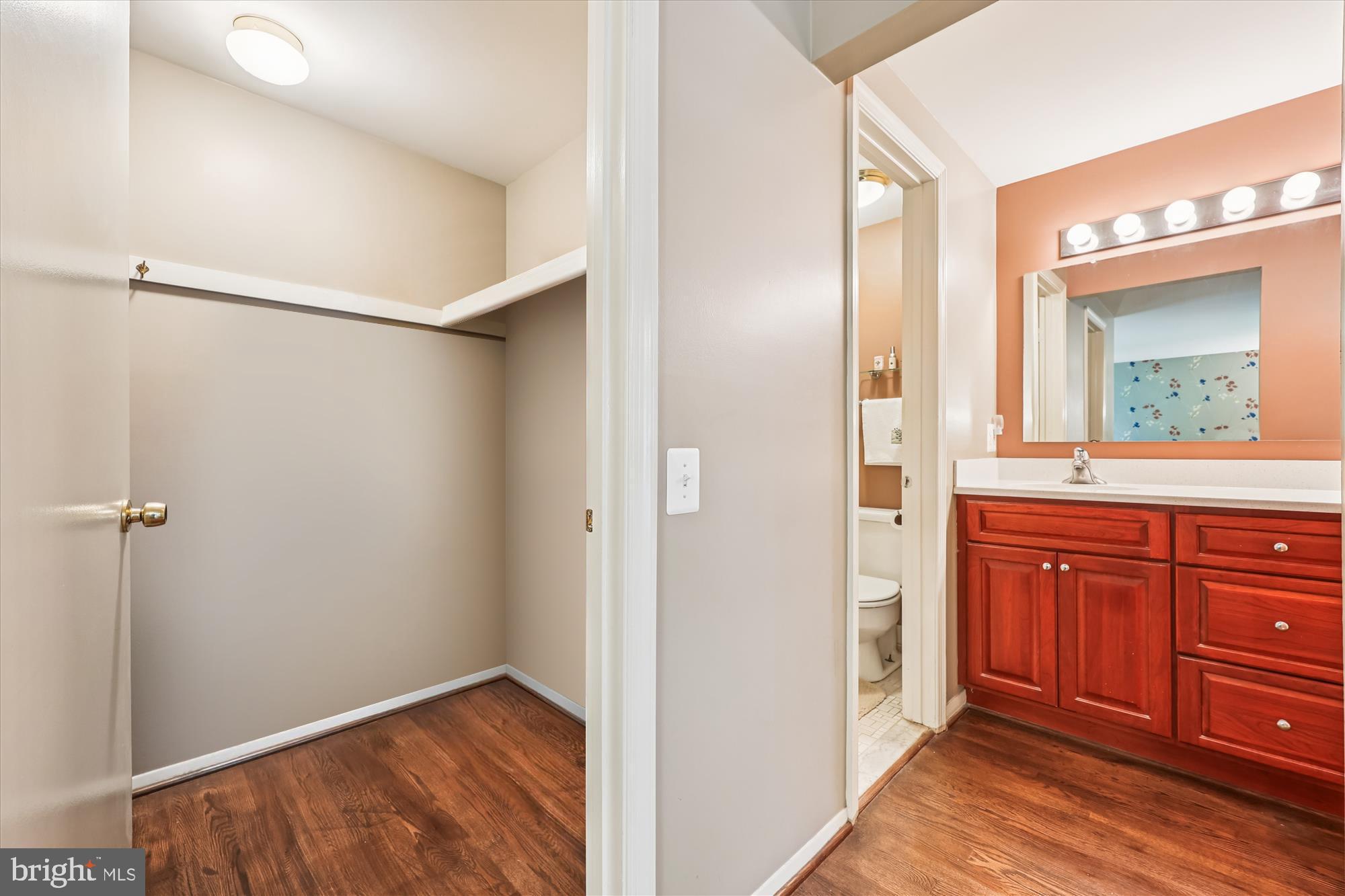 POTOMAC COMMONS - Residential