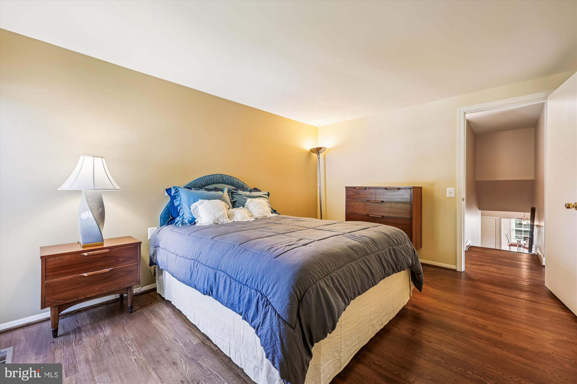 POTOMAC COMMONS - Residential