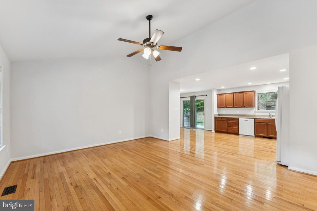 Photo of 512 Falcon Place, PRINCE FREDERICK, MD 20678 (MLS # MDCA2023594)