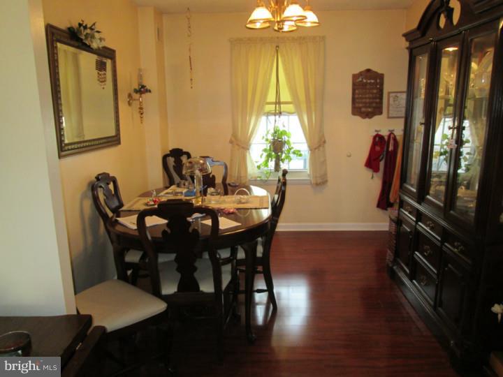 NESHAMINY VALLEY - Residential