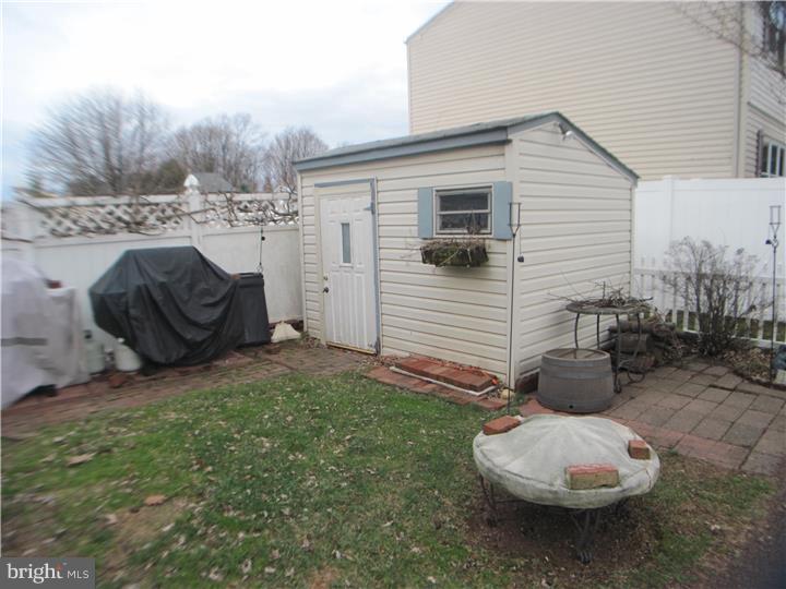 NESHAMINY VALLEY - Residential