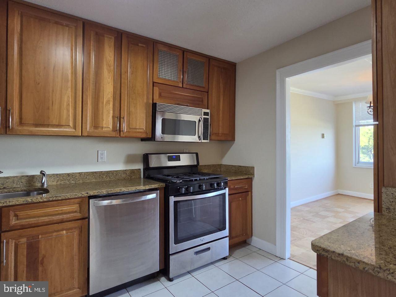 11801 ROCKVILLE PIKE 814