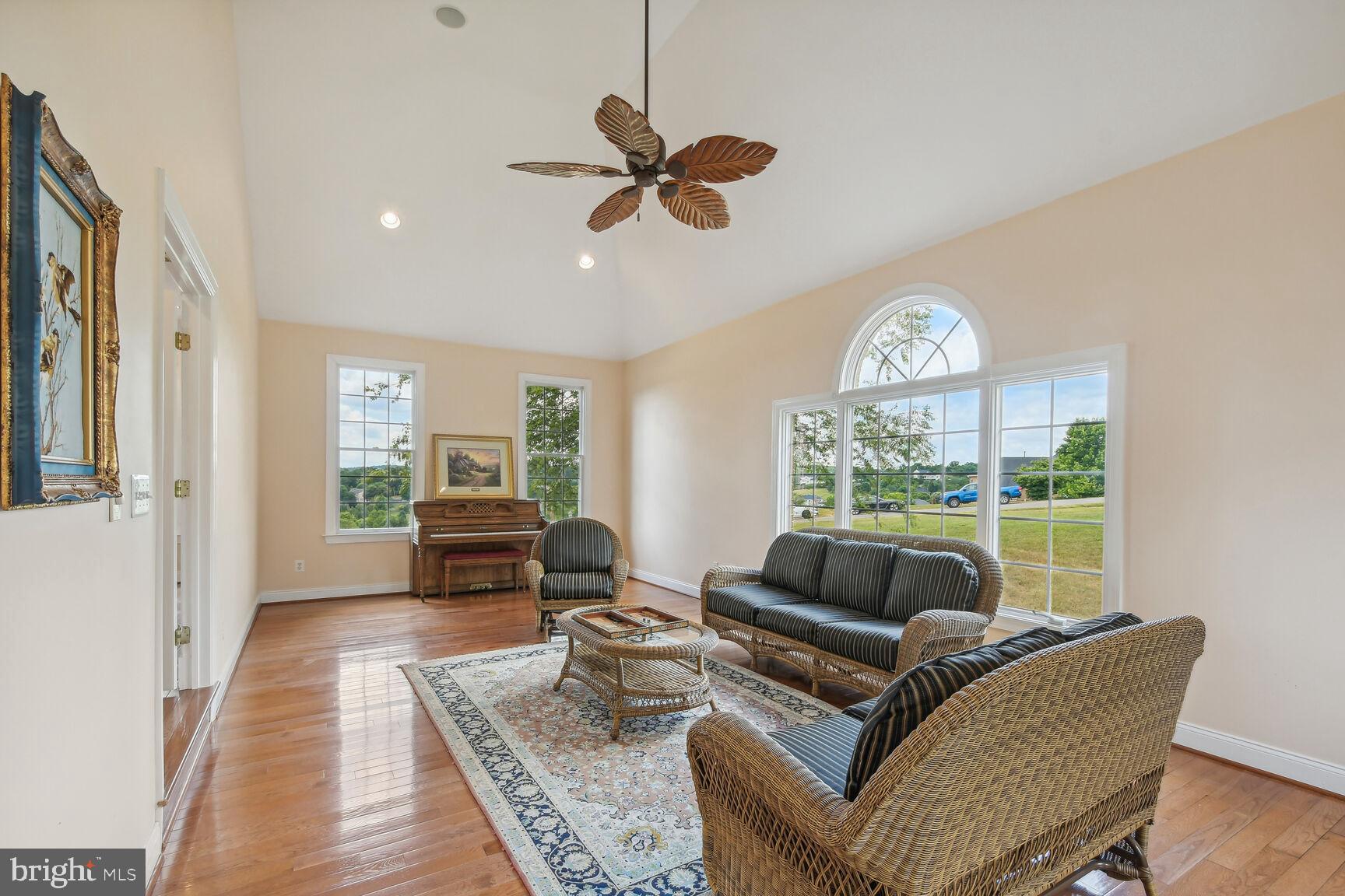 SHENSTONE - Residential