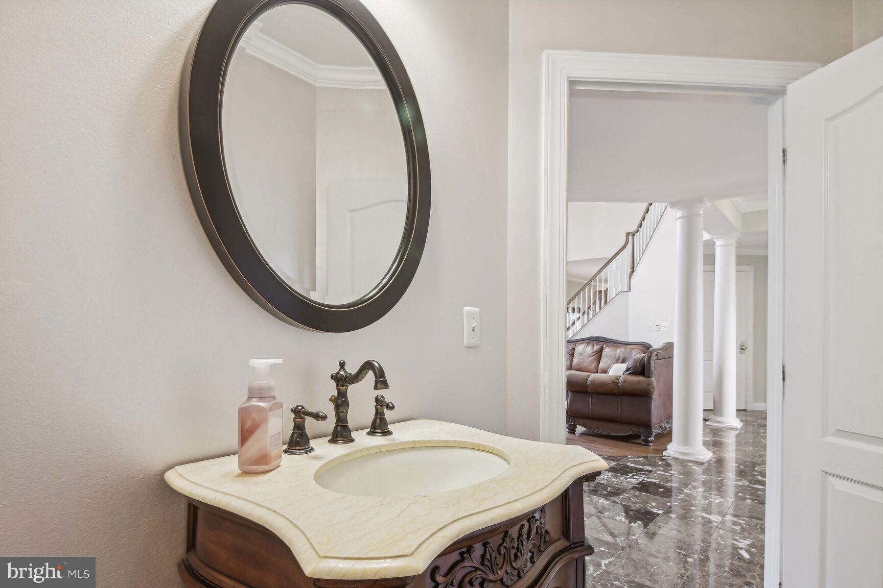 SHENSTONE - Residential