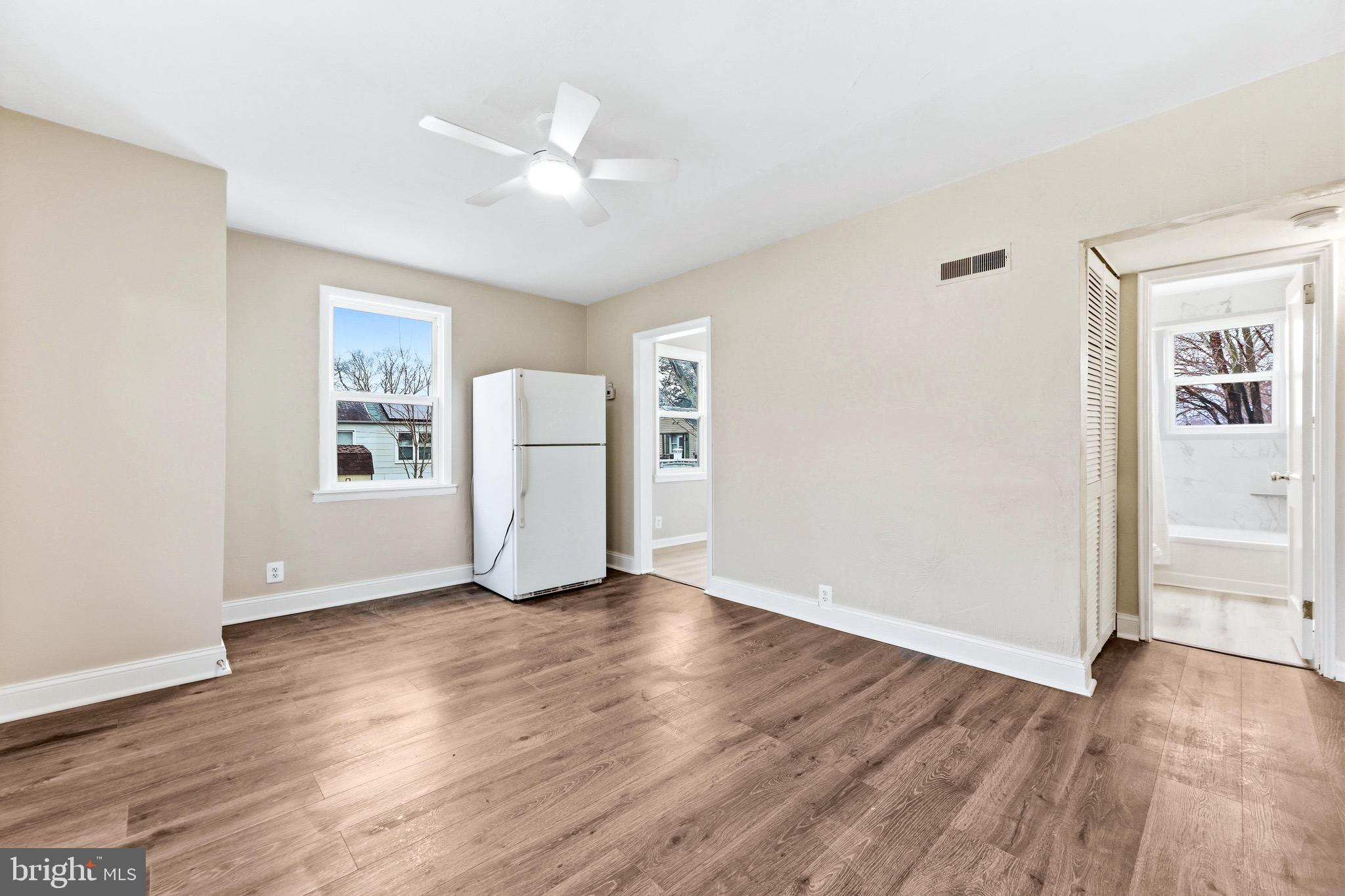 SWAN MEADOWS - Residential