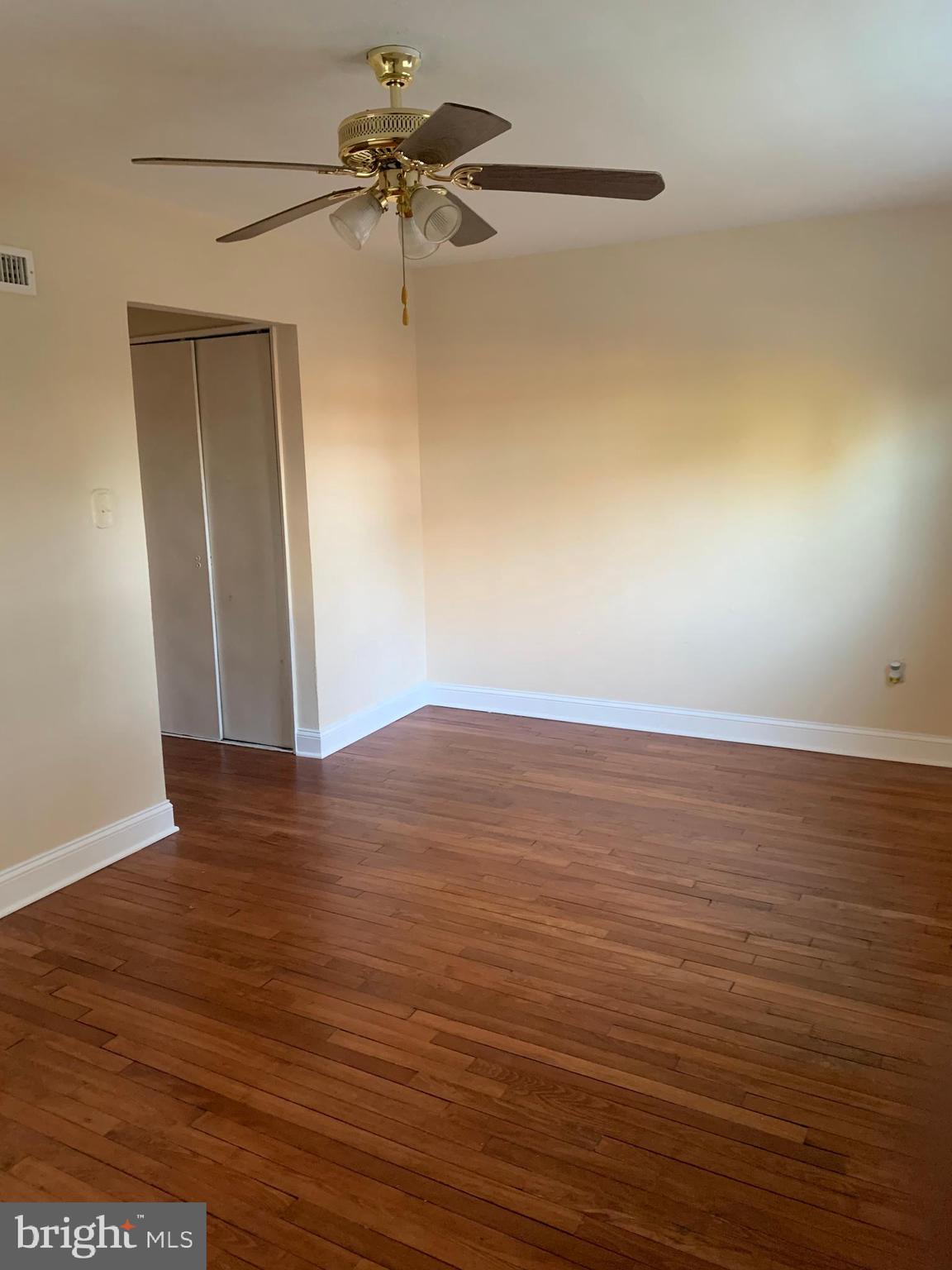 RIVERDALE - Residential Lease