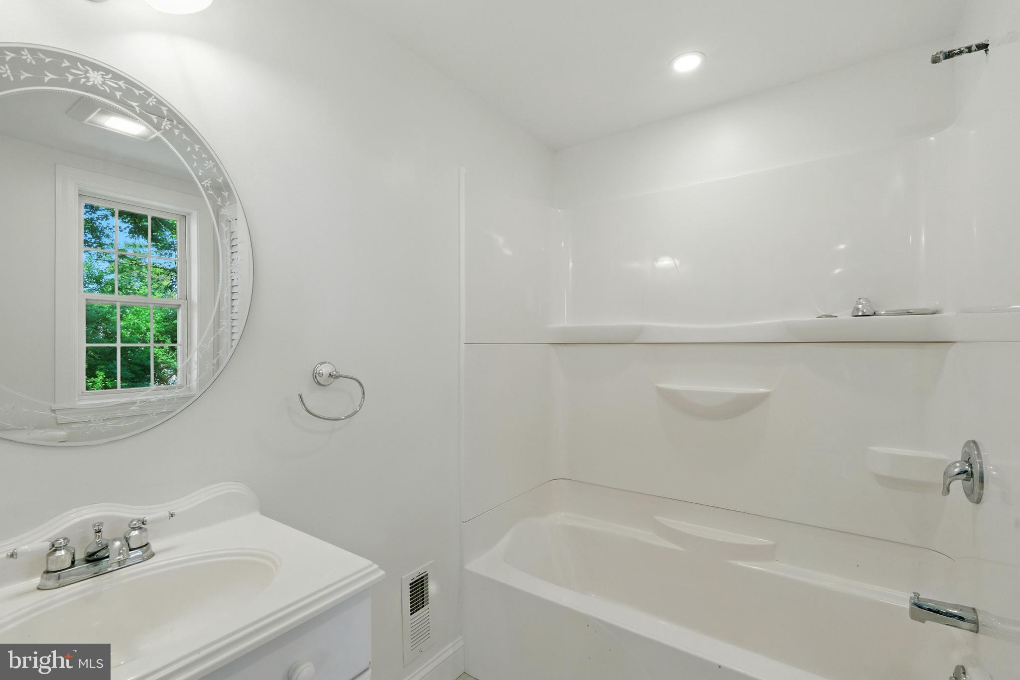 KENNEDYVILLE - Residential