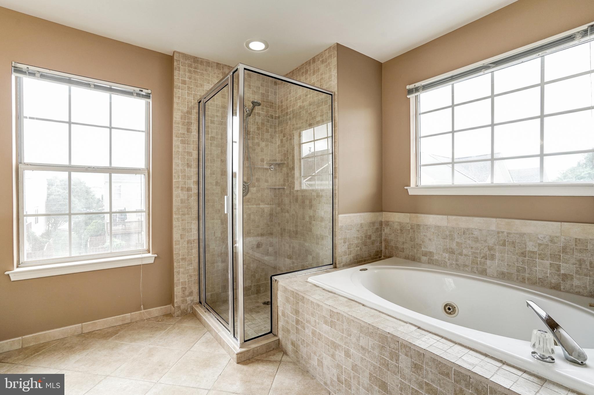 GREENWOOD - Residential Lease