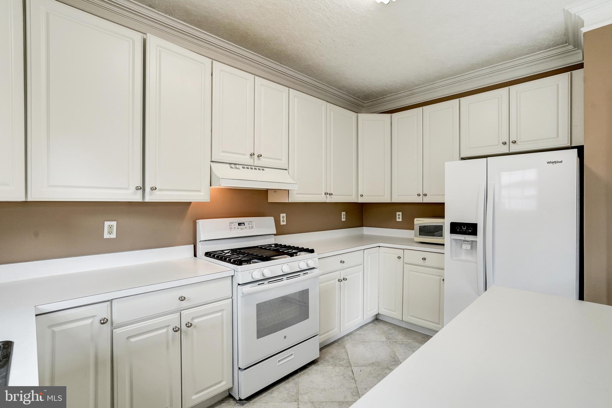 GREENWOOD - Residential Lease