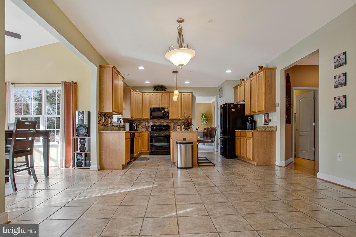 BELMONT CREST - Residential