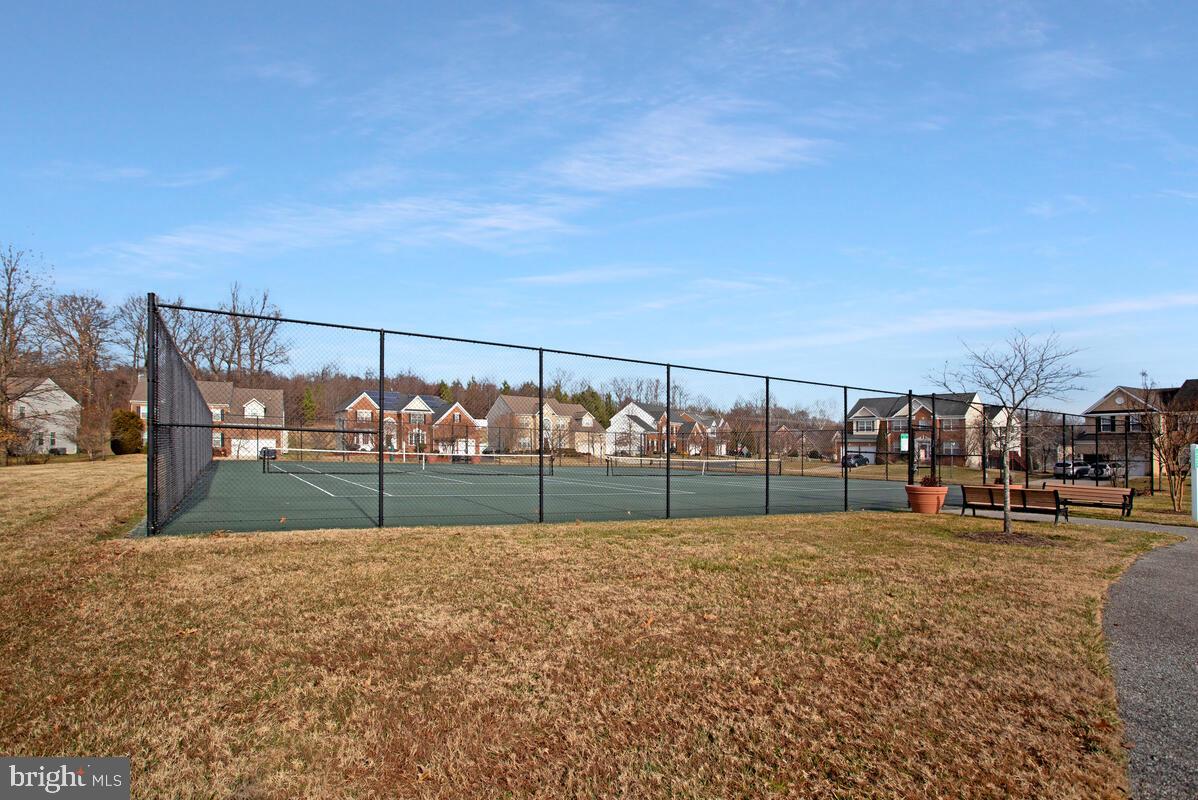 BELMONT CREST - Residential