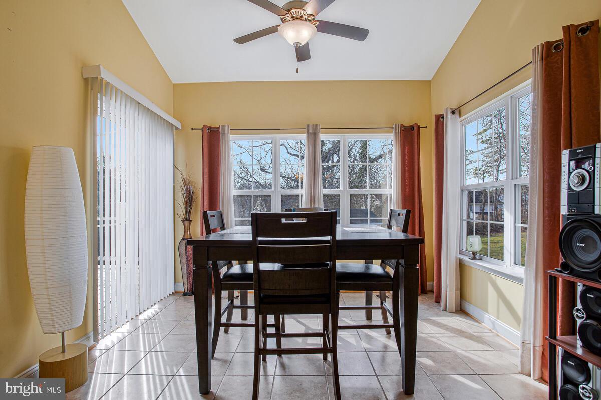 BELMONT CREST - Residential