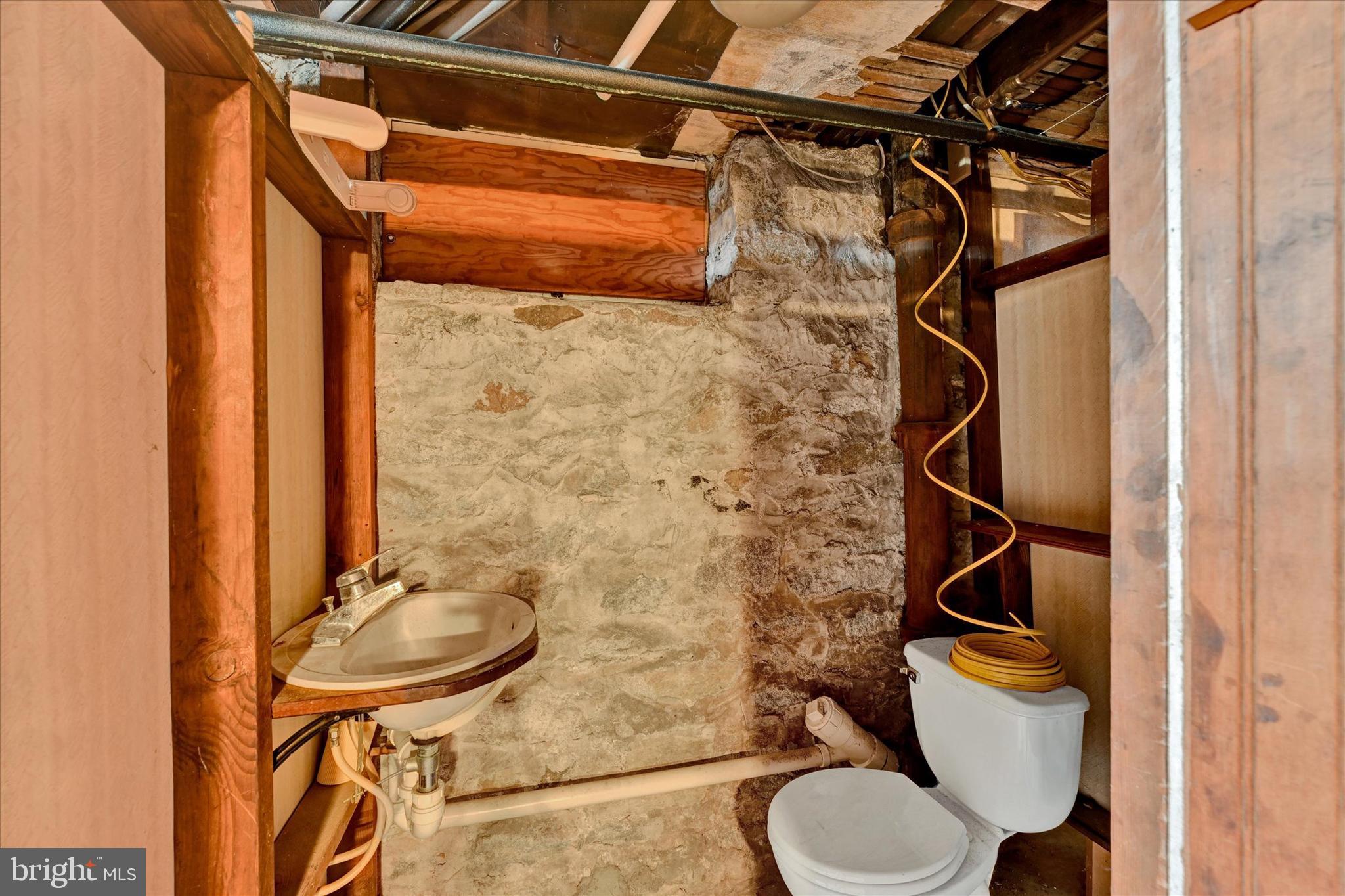 ROLAND PARK - Residential