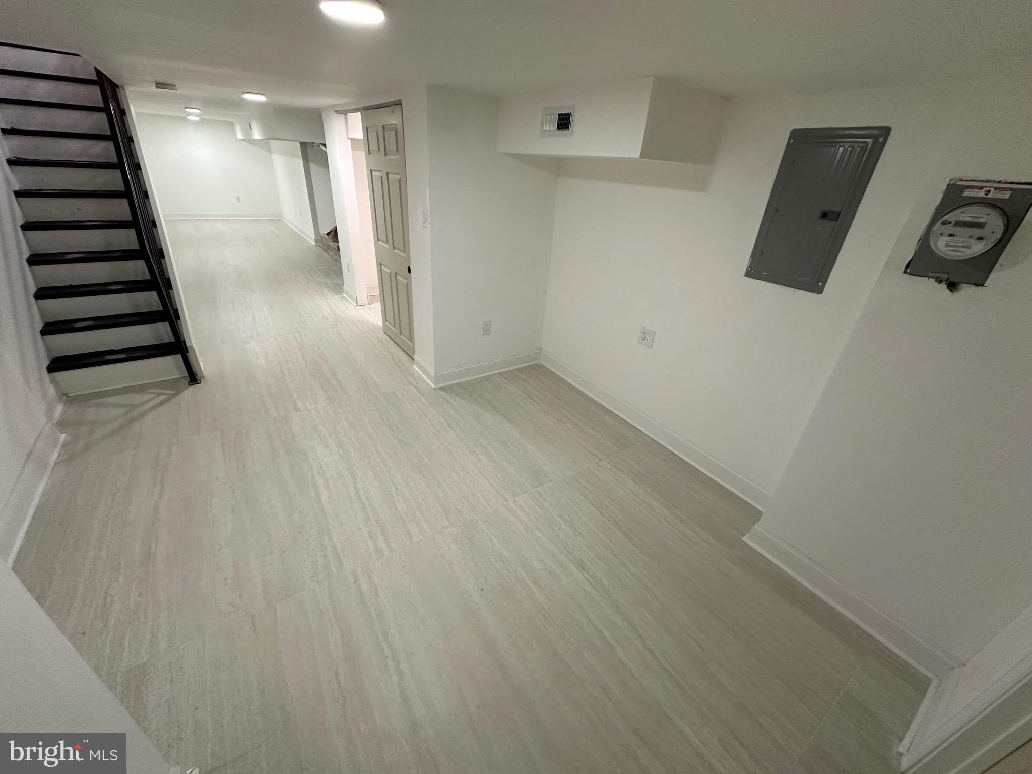 COBBS CREEK - Residential