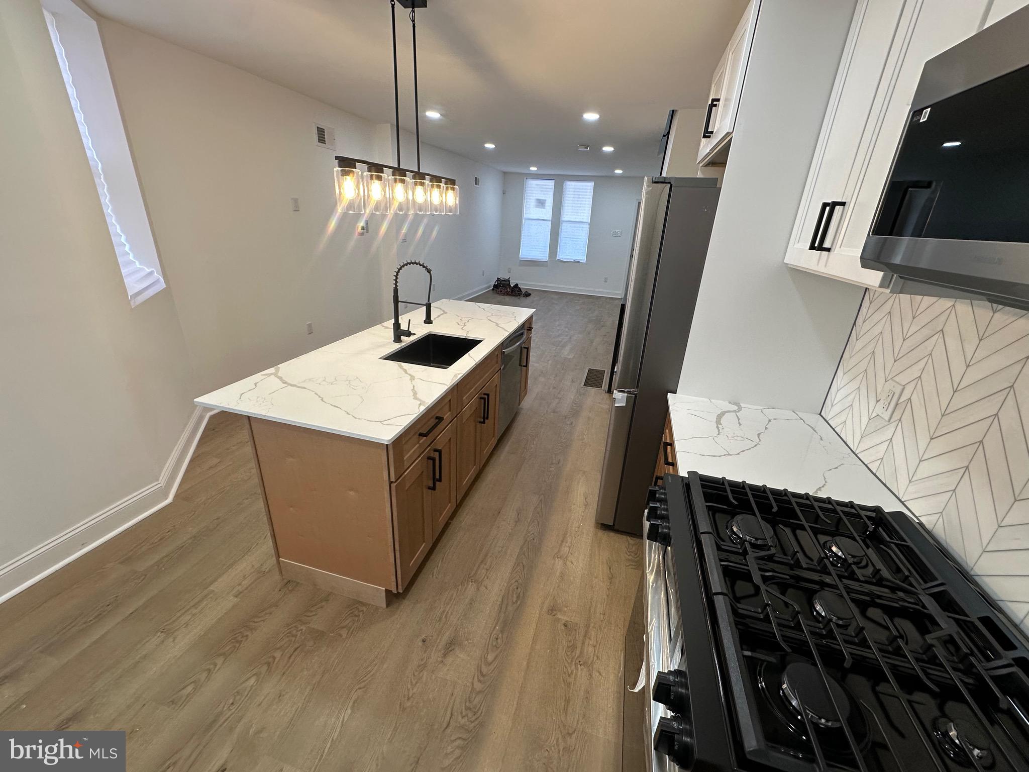 COBBS CREEK - Residential