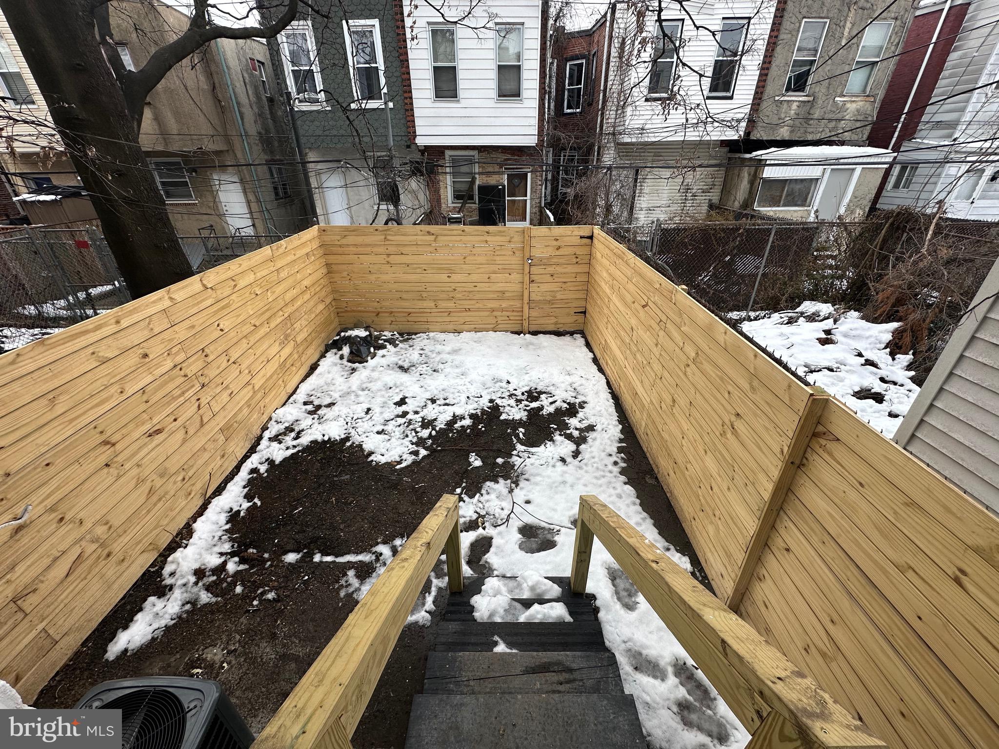 COBBS CREEK - Residential