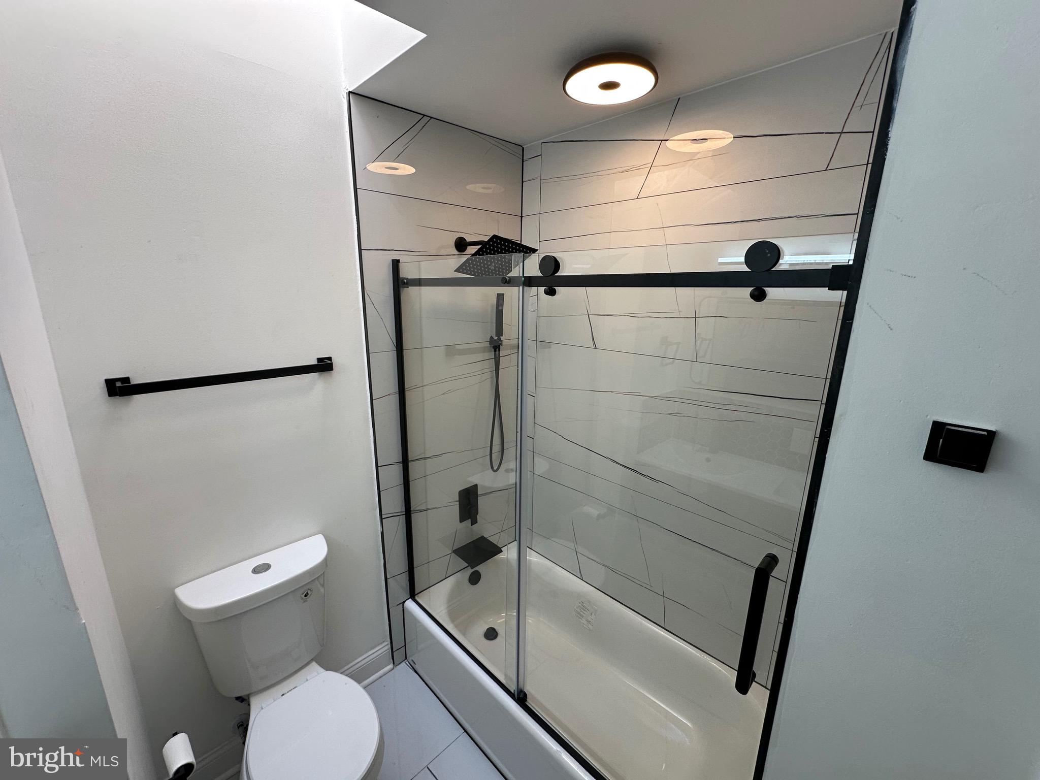 COBBS CREEK - Residential