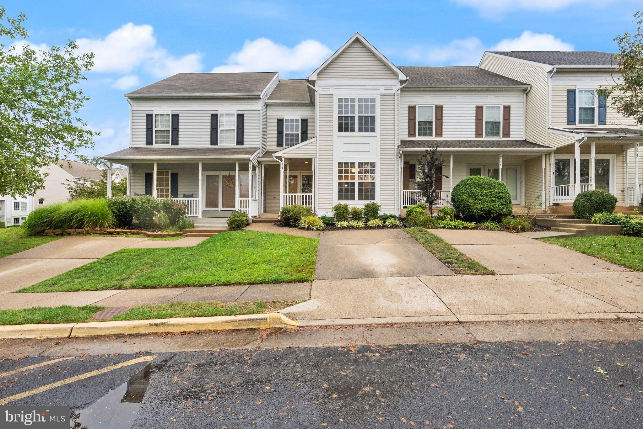 4758 WARM HEARTH CIRCLE