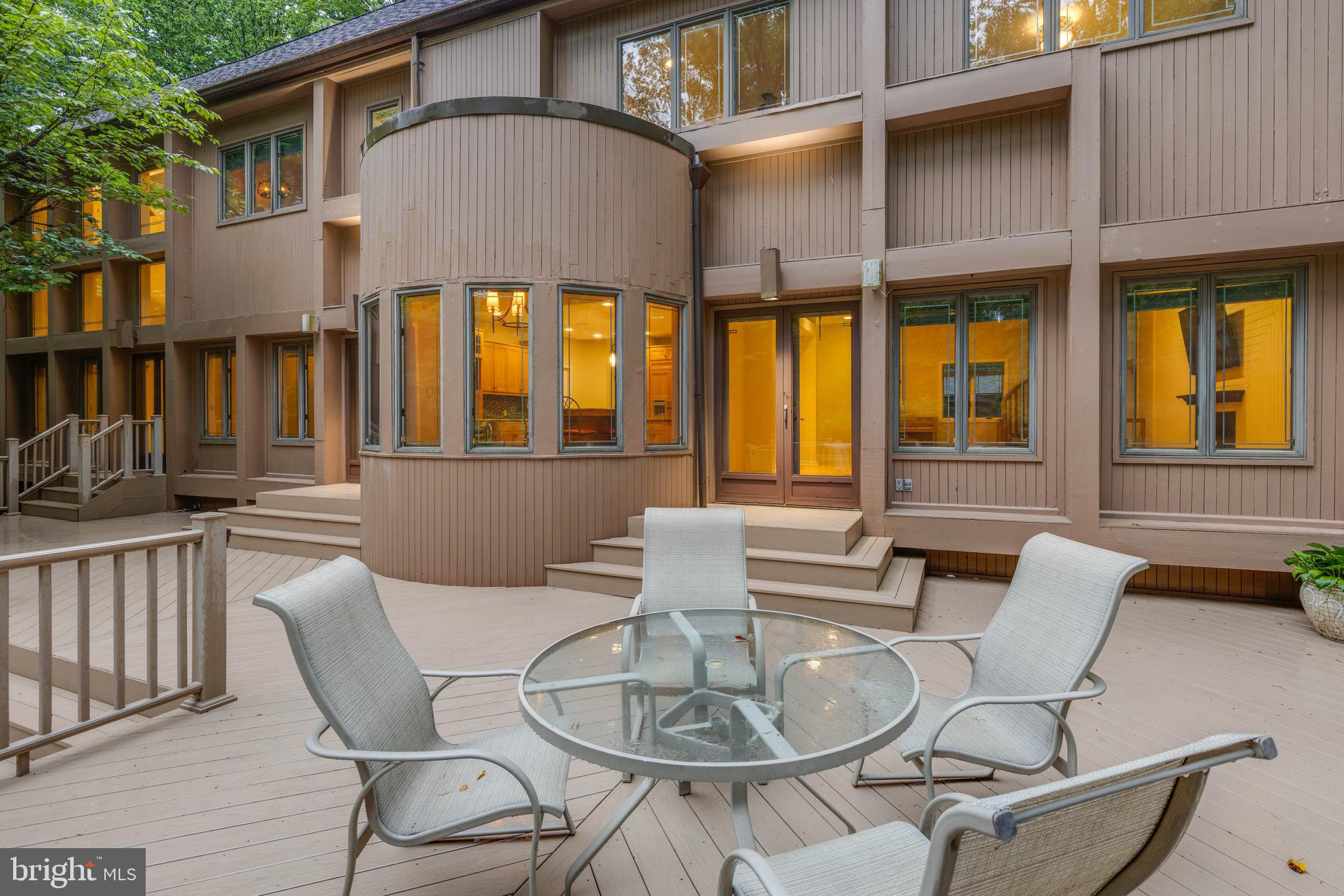 2415 VELVET RIDGE DRIVE