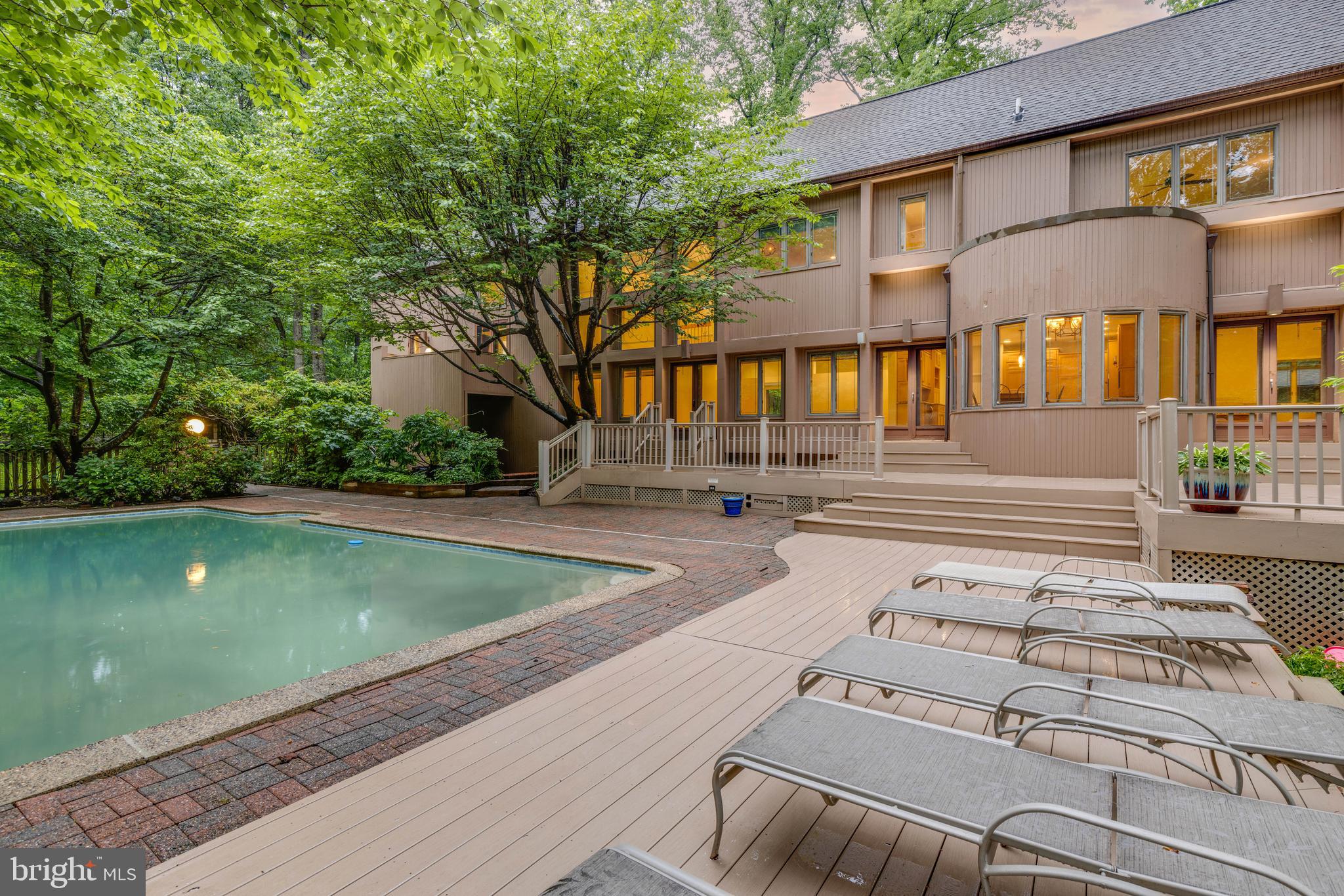 VELVET VALLEY - Residential