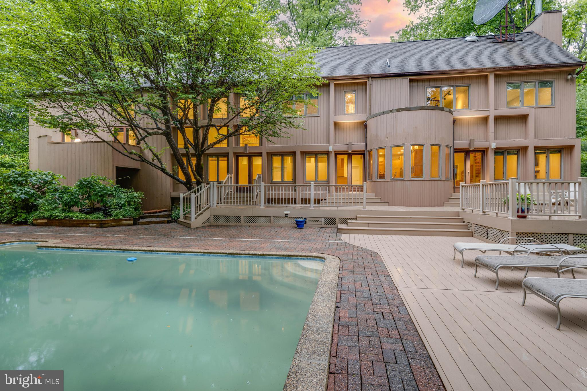 VELVET VALLEY - Residential