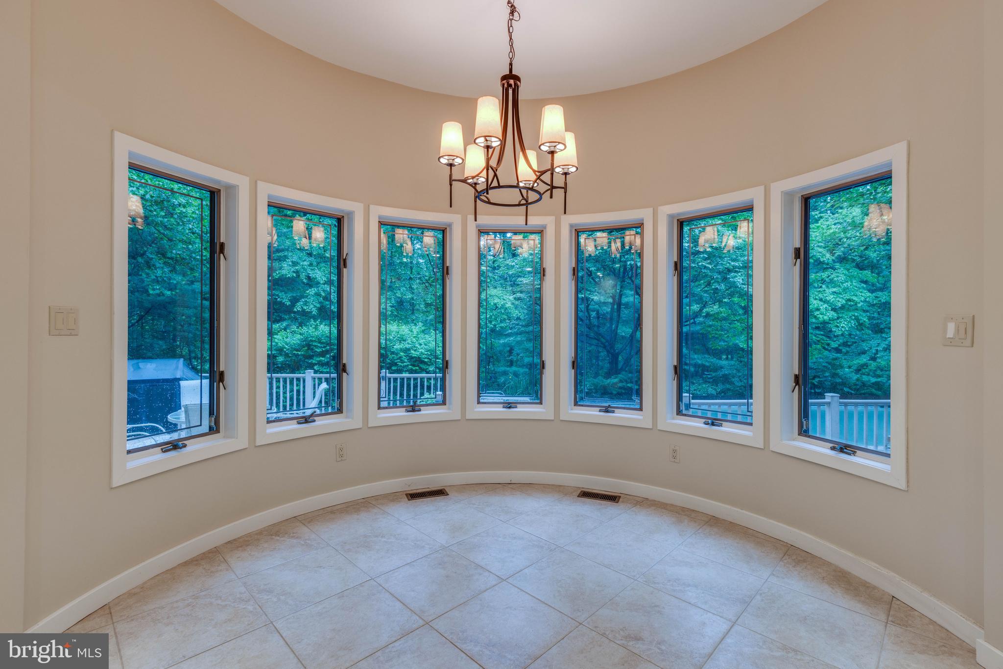 VELVET VALLEY - Residential