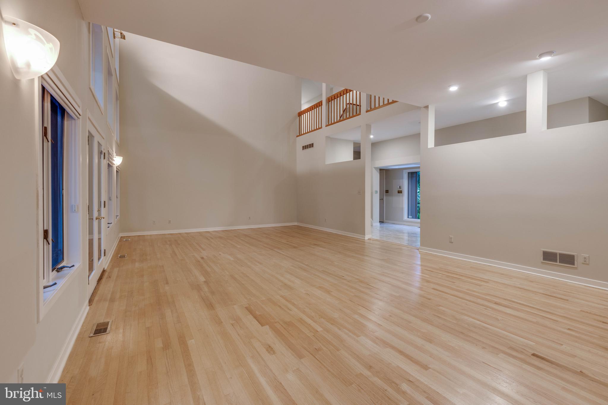 VELVET VALLEY - Residential