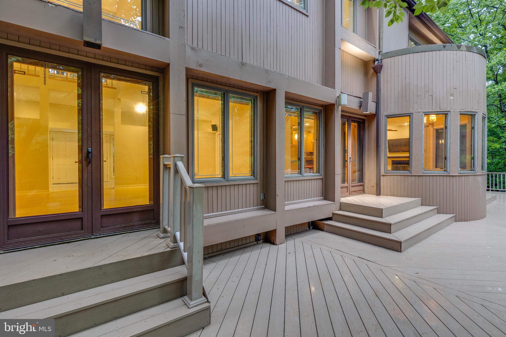 VELVET VALLEY - Residential