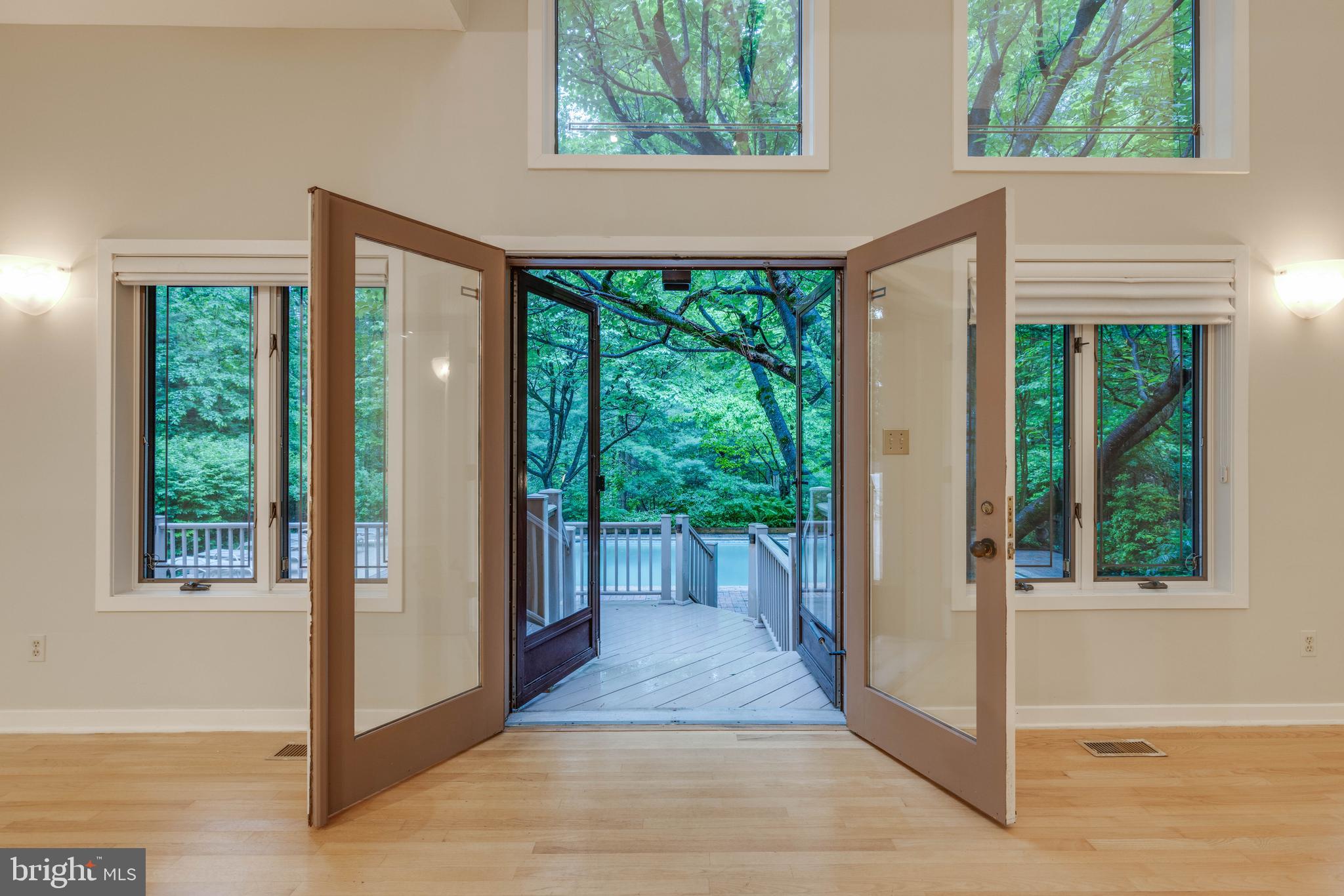 VELVET VALLEY - Residential